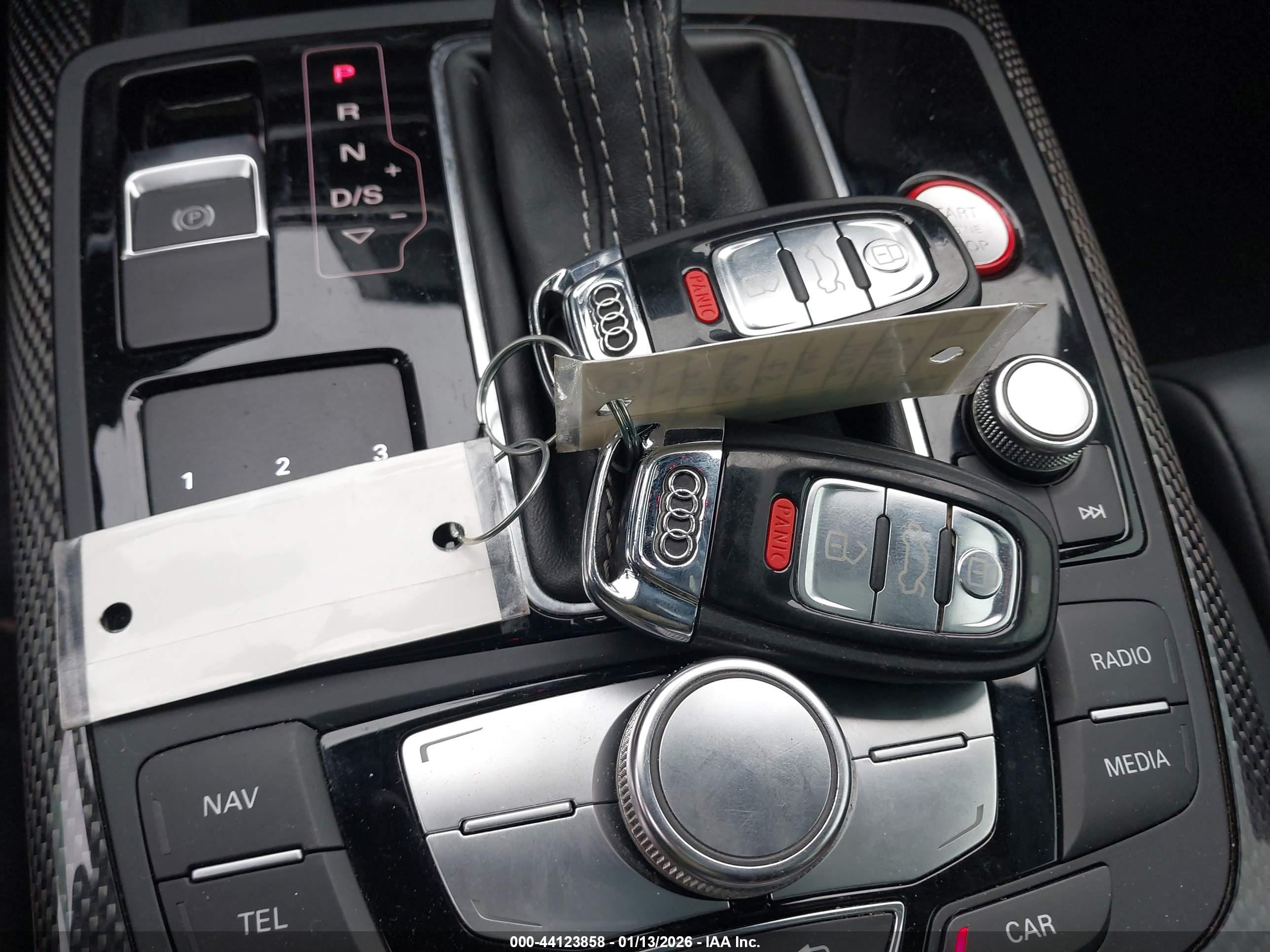 AUDI S7 image 11