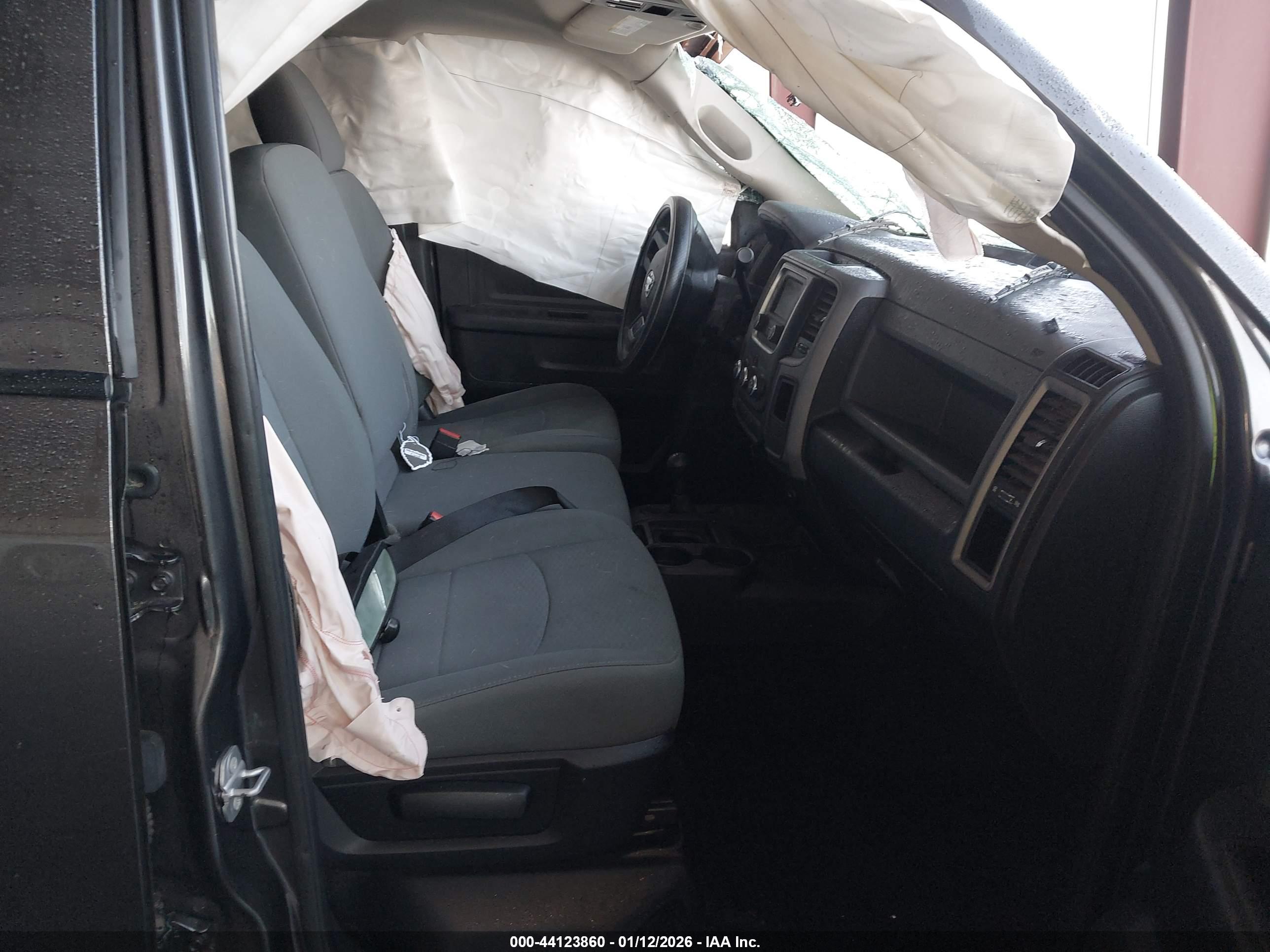 RAM 2500 image 5