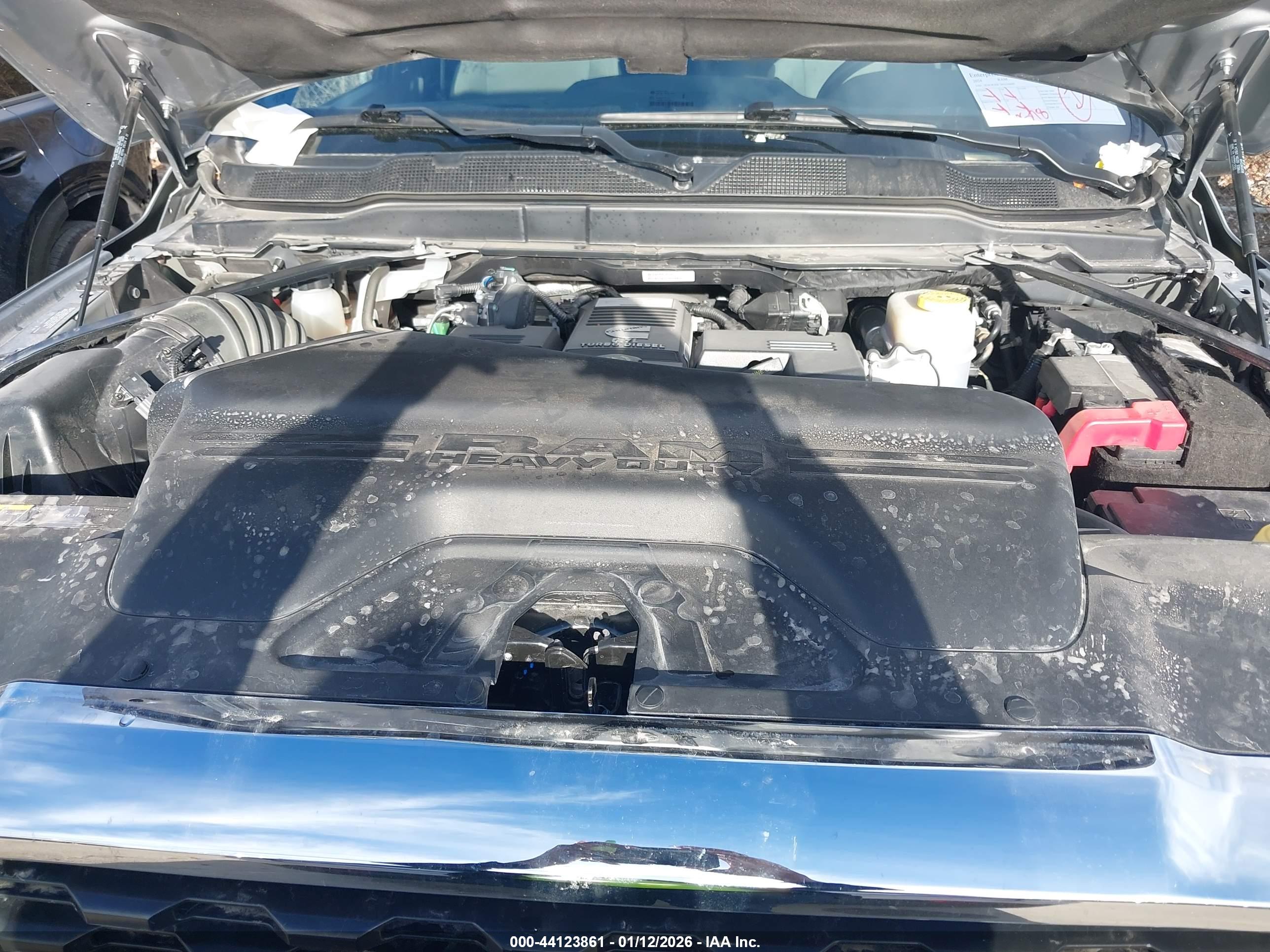 RAM 2500 image 10