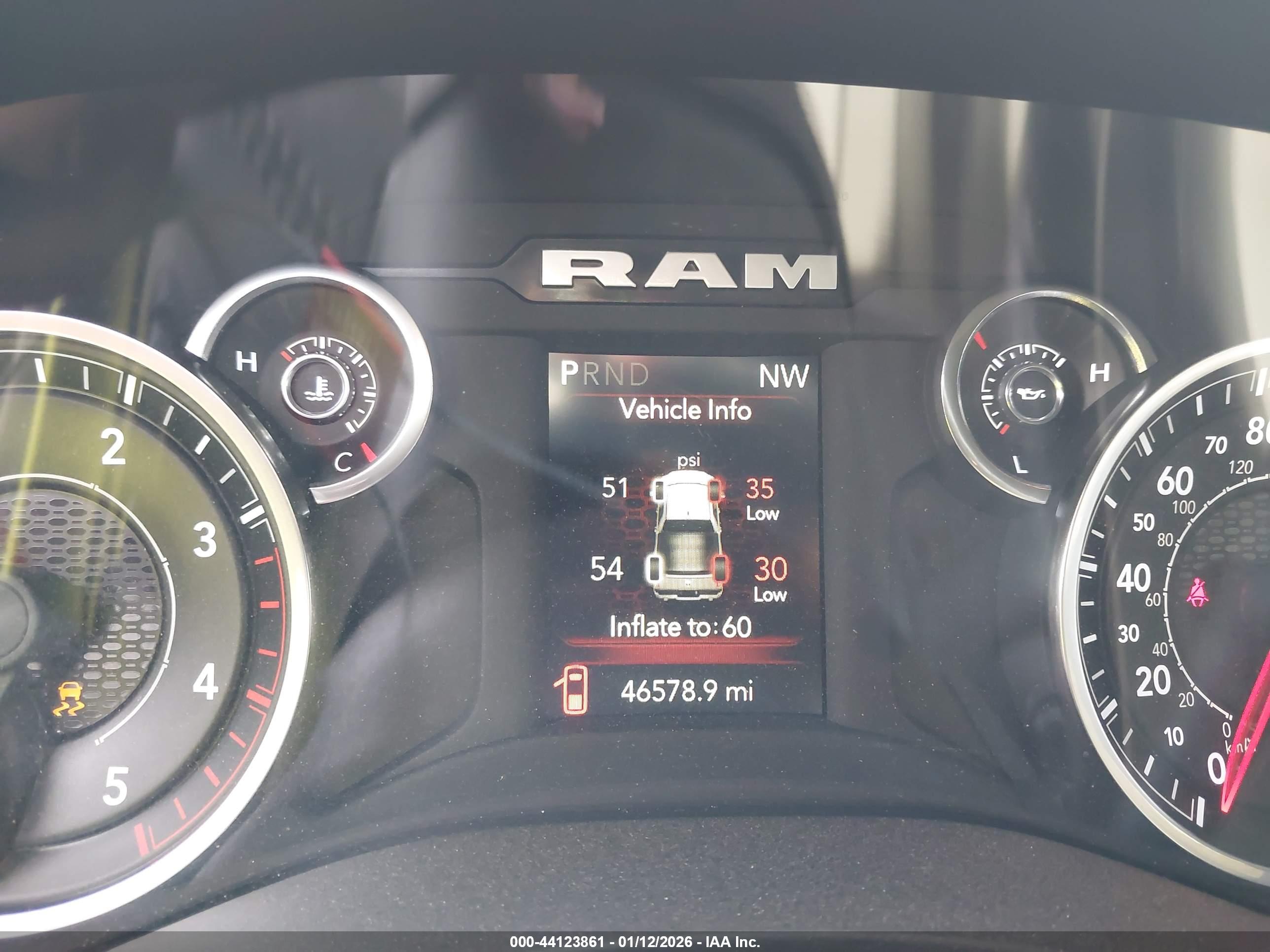 RAM 2500 image 7