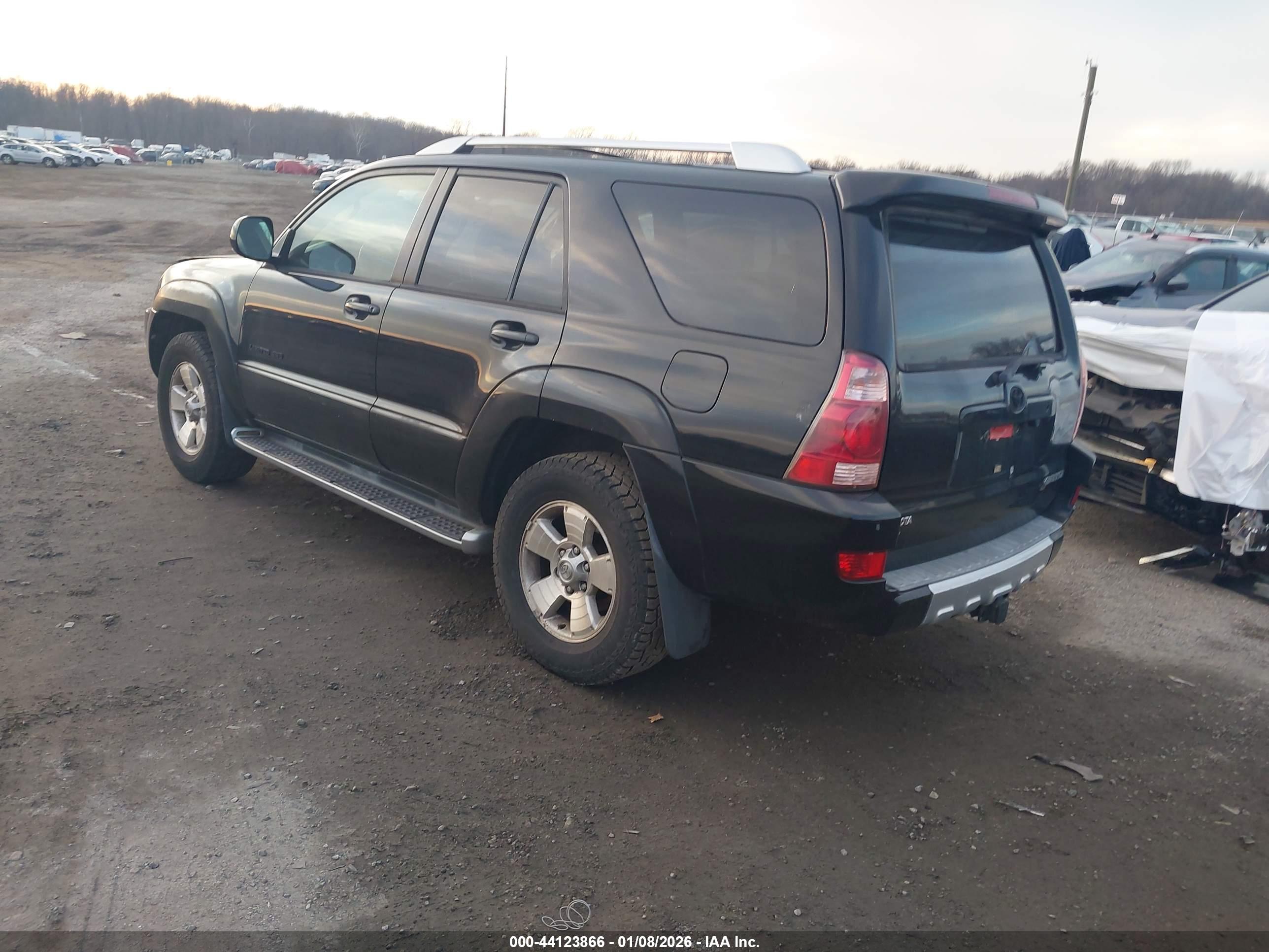 TOYOTA 4RUNNER image 3