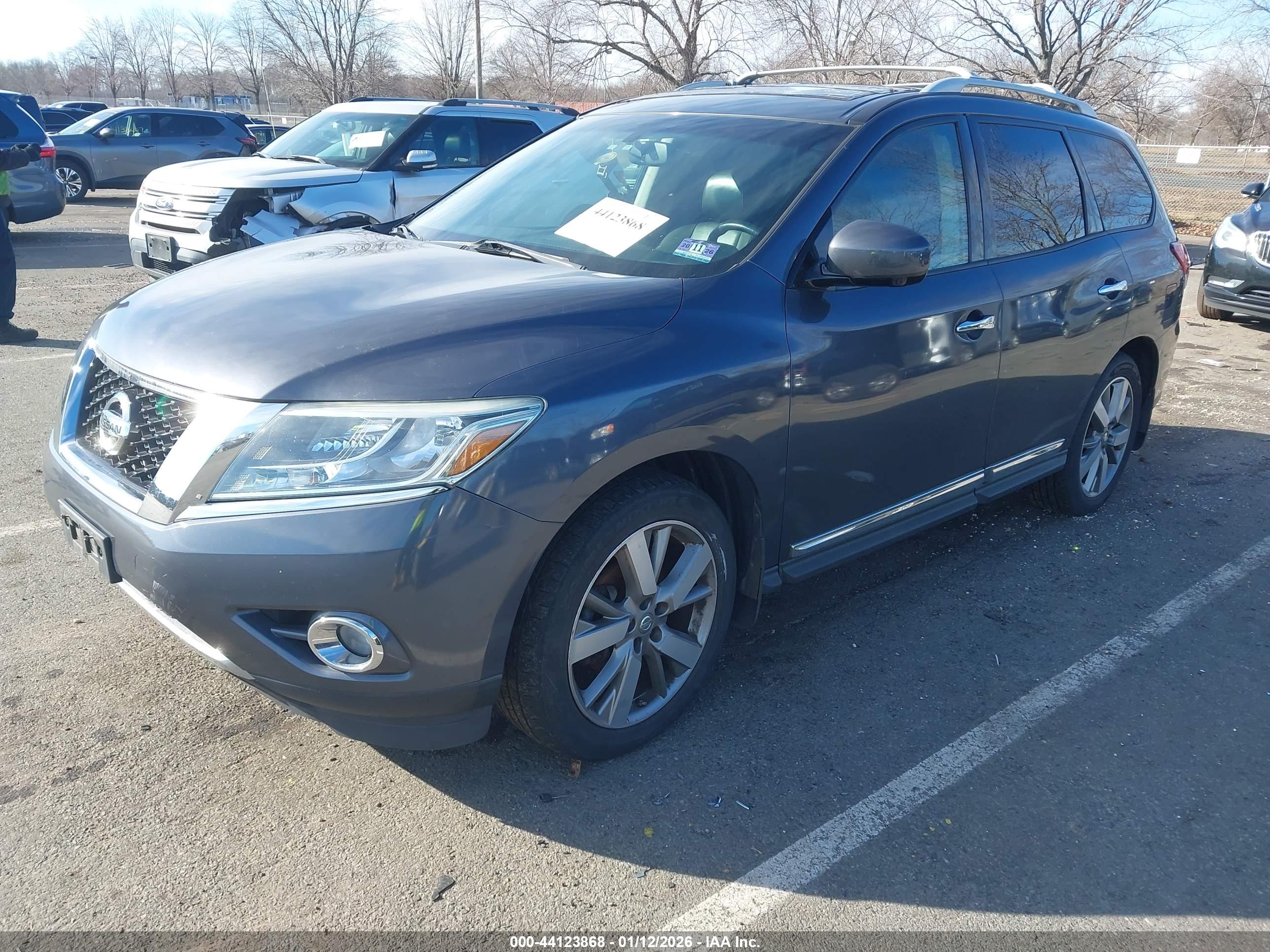 NISSAN PATHFINDER image 2