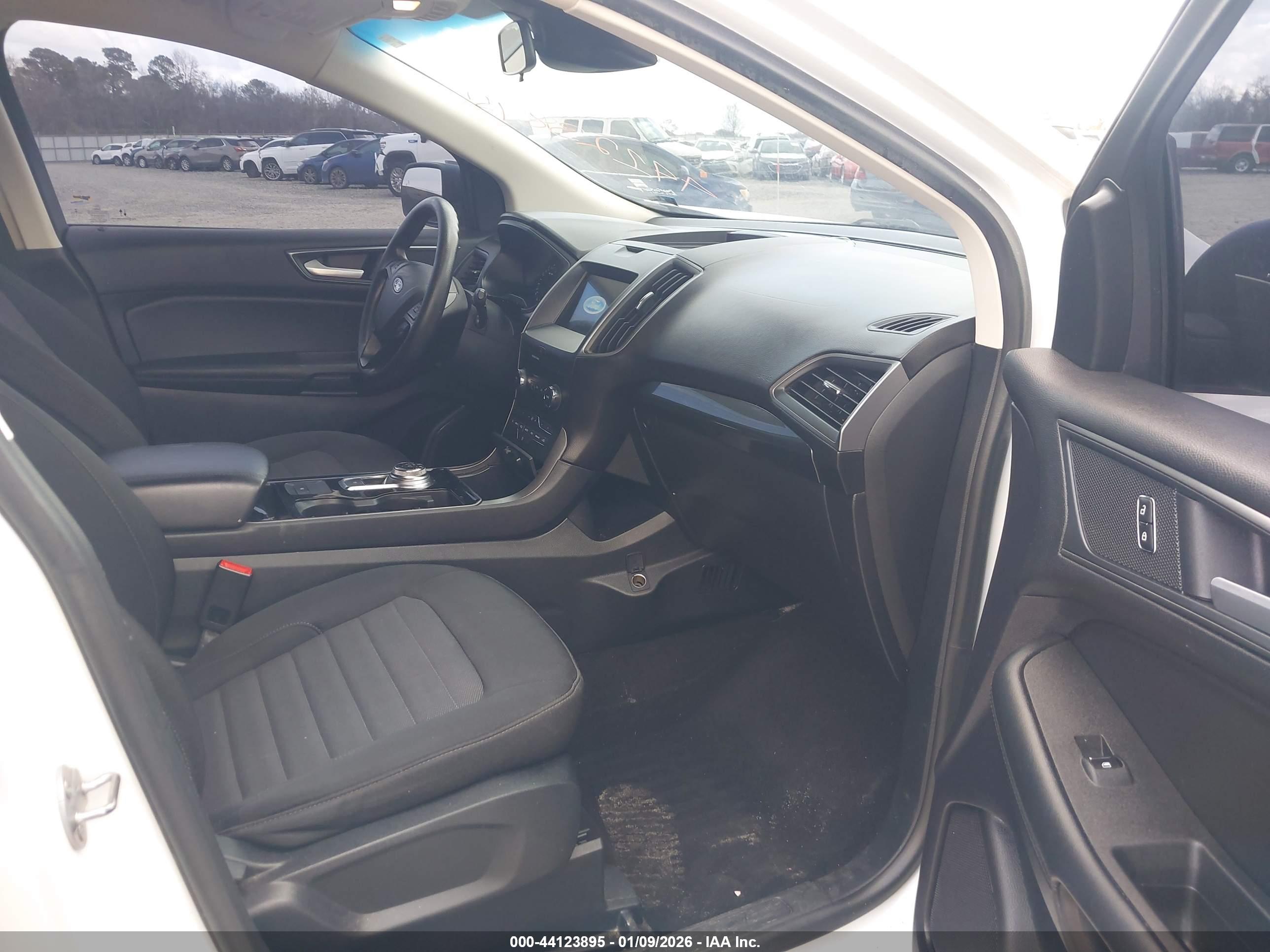 FORD EDGE image 5