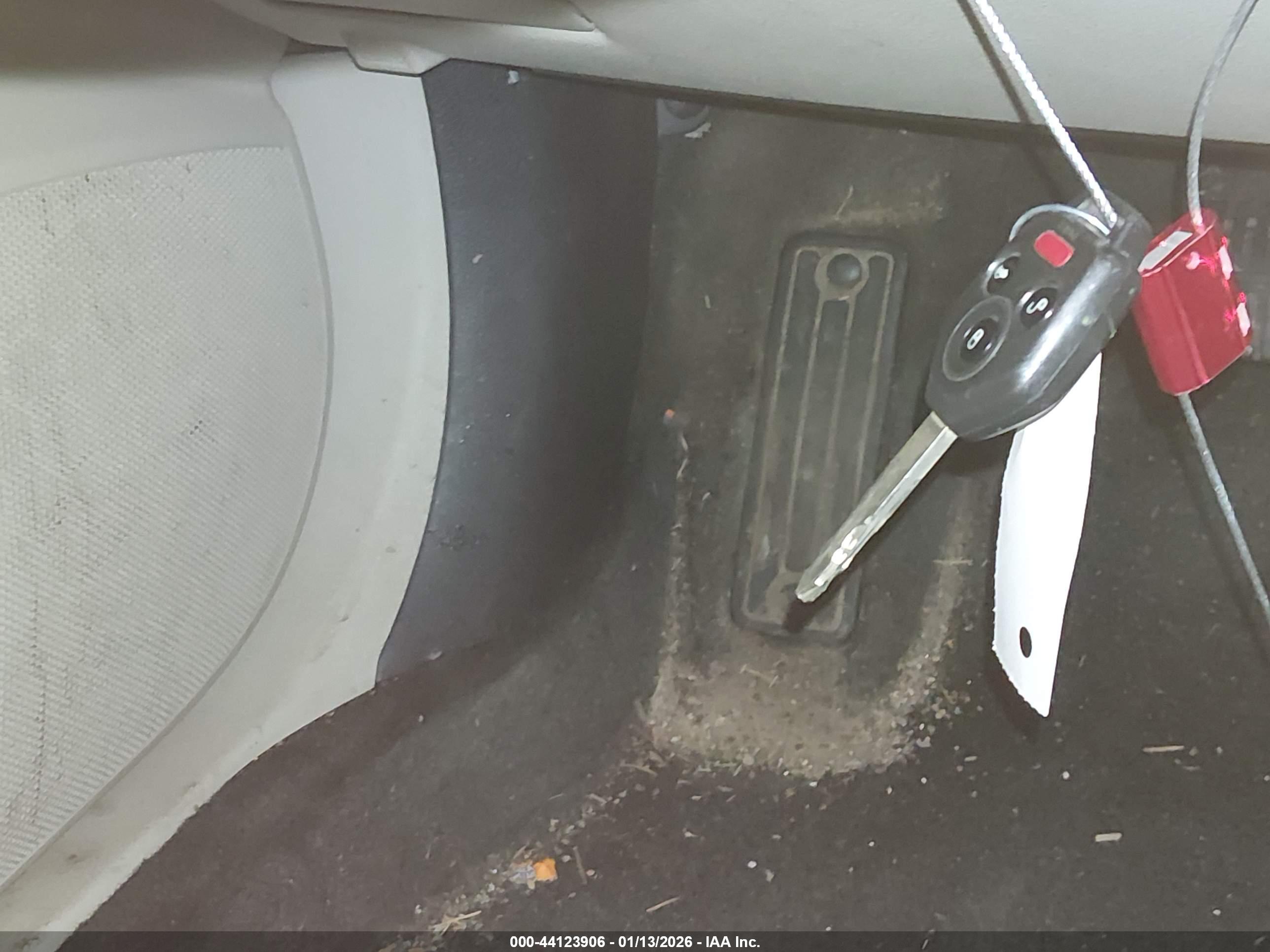 SUBARU OUTBACK image 11