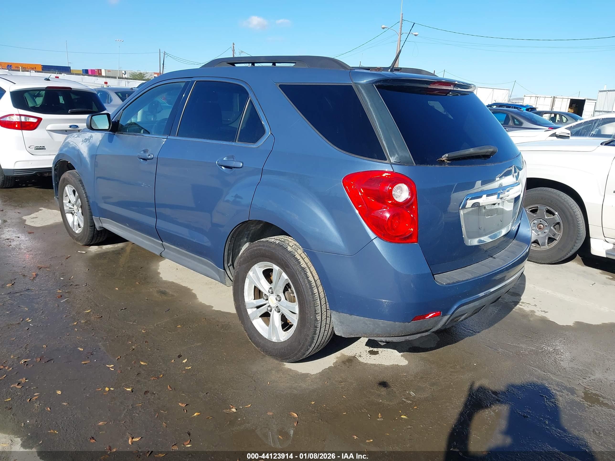 CHEVROLET EQUINOX image 3