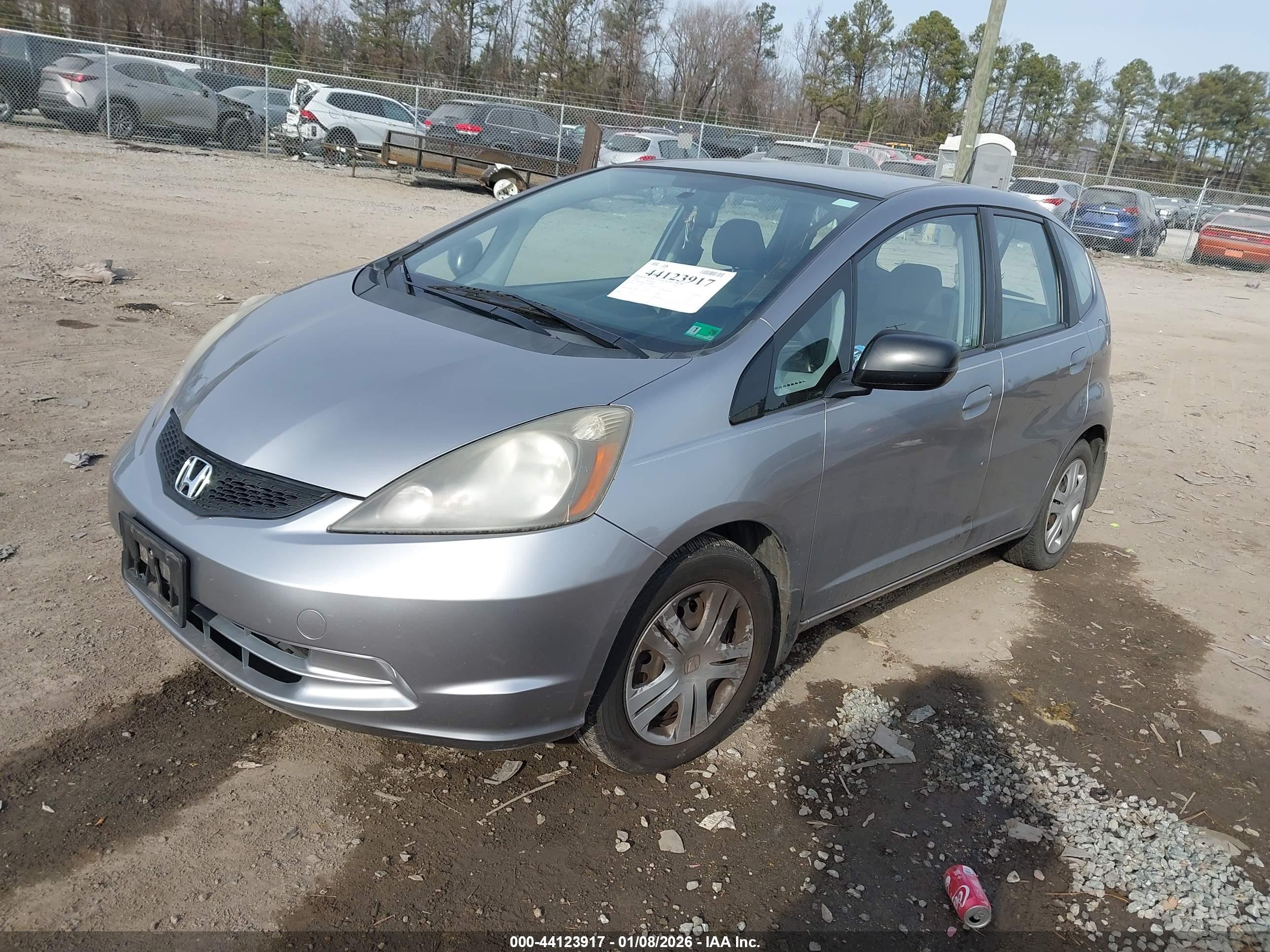 HONDA FIT image 2