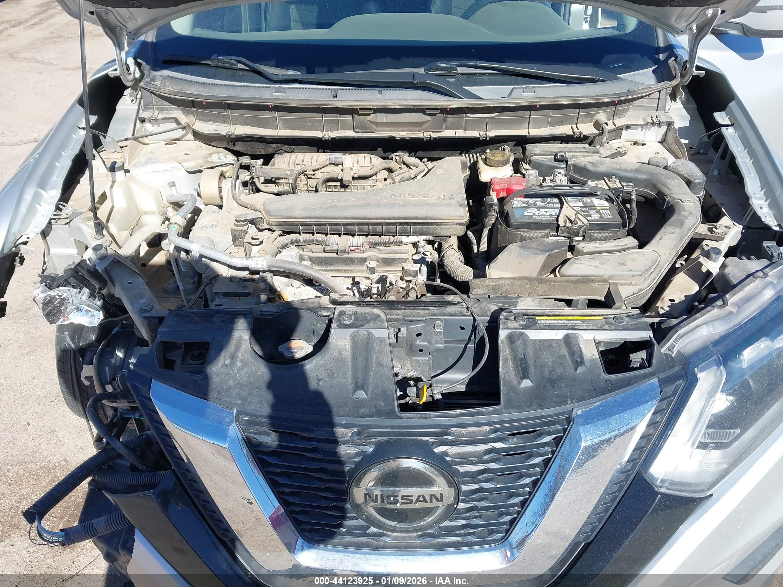 NISSAN ROGUE image 10