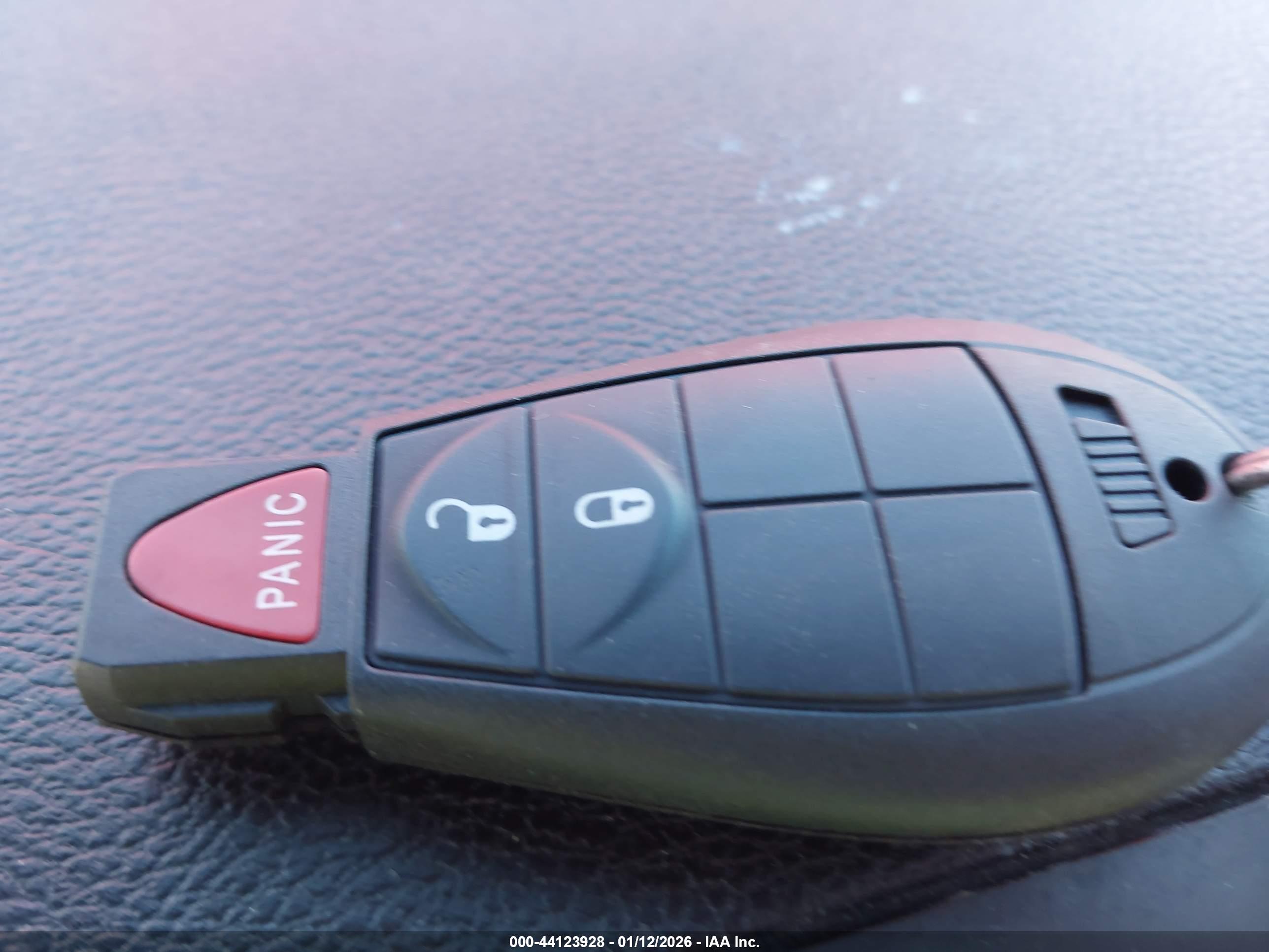 DODGE GRAND image 11