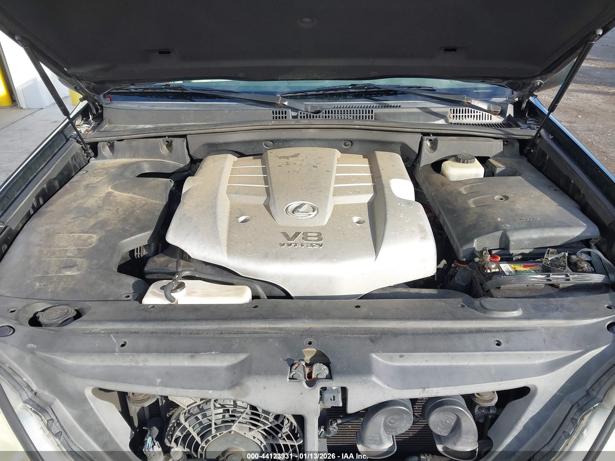 LEXUS GX image 10