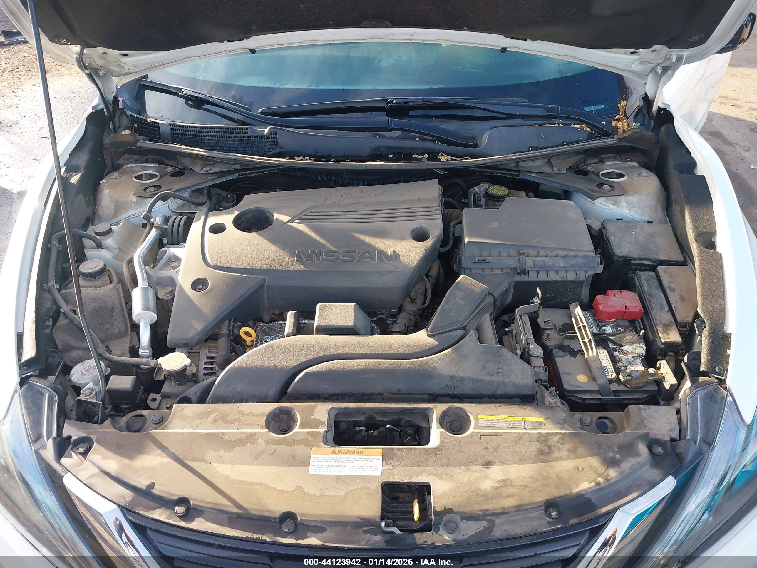 NISSAN ALTIMA image 10