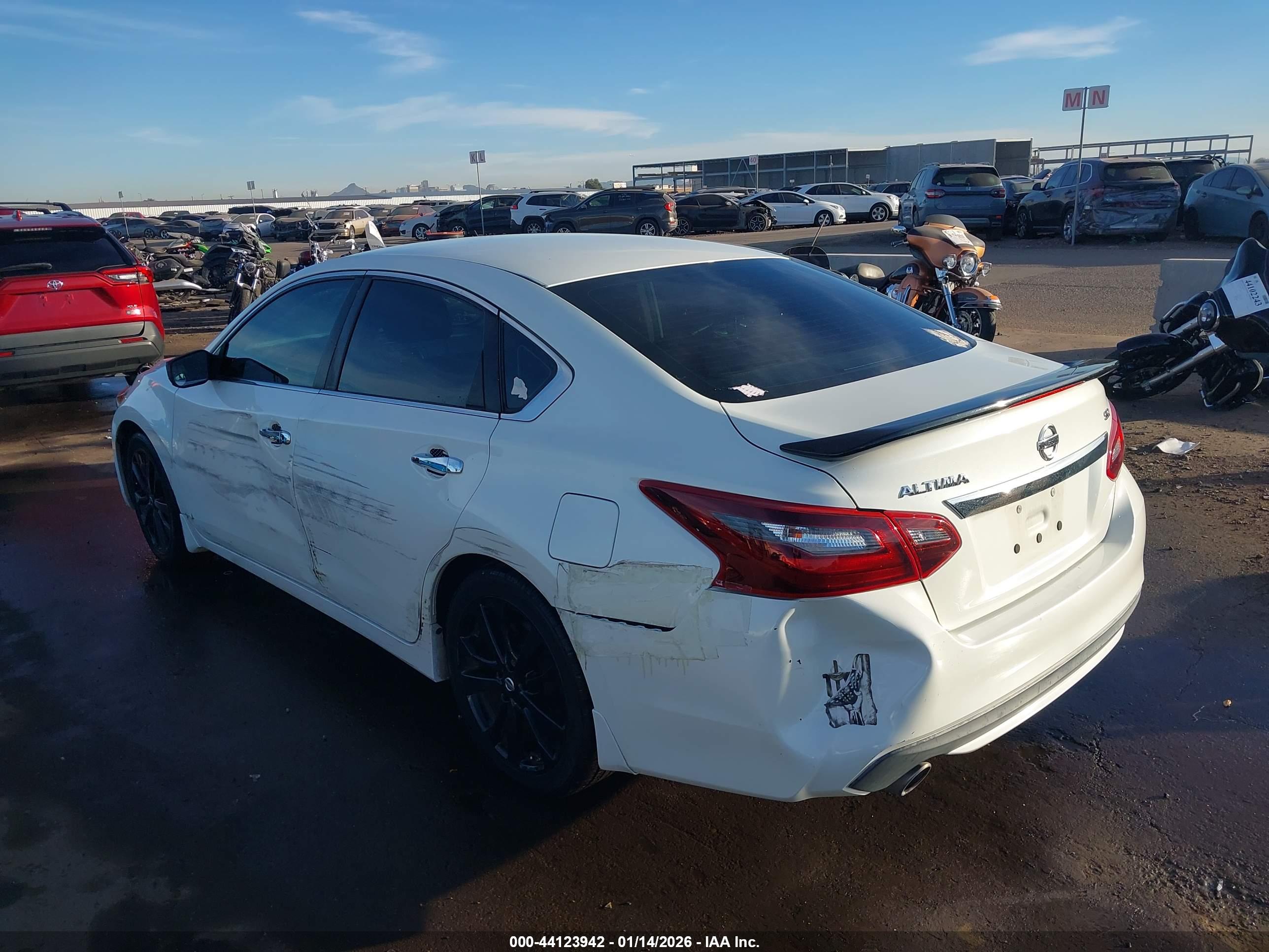NISSAN ALTIMA image 3