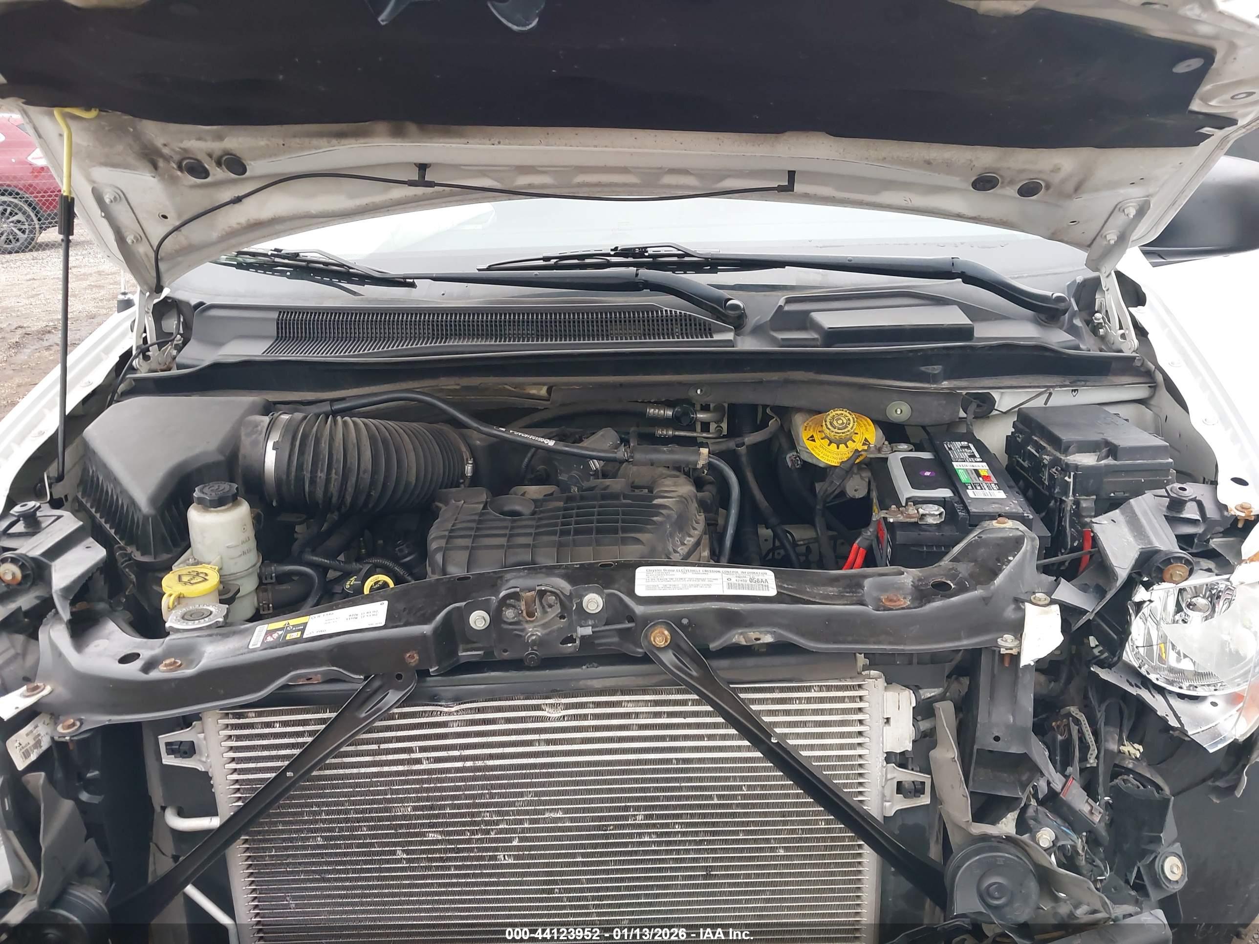 DODGE GRAND image 10