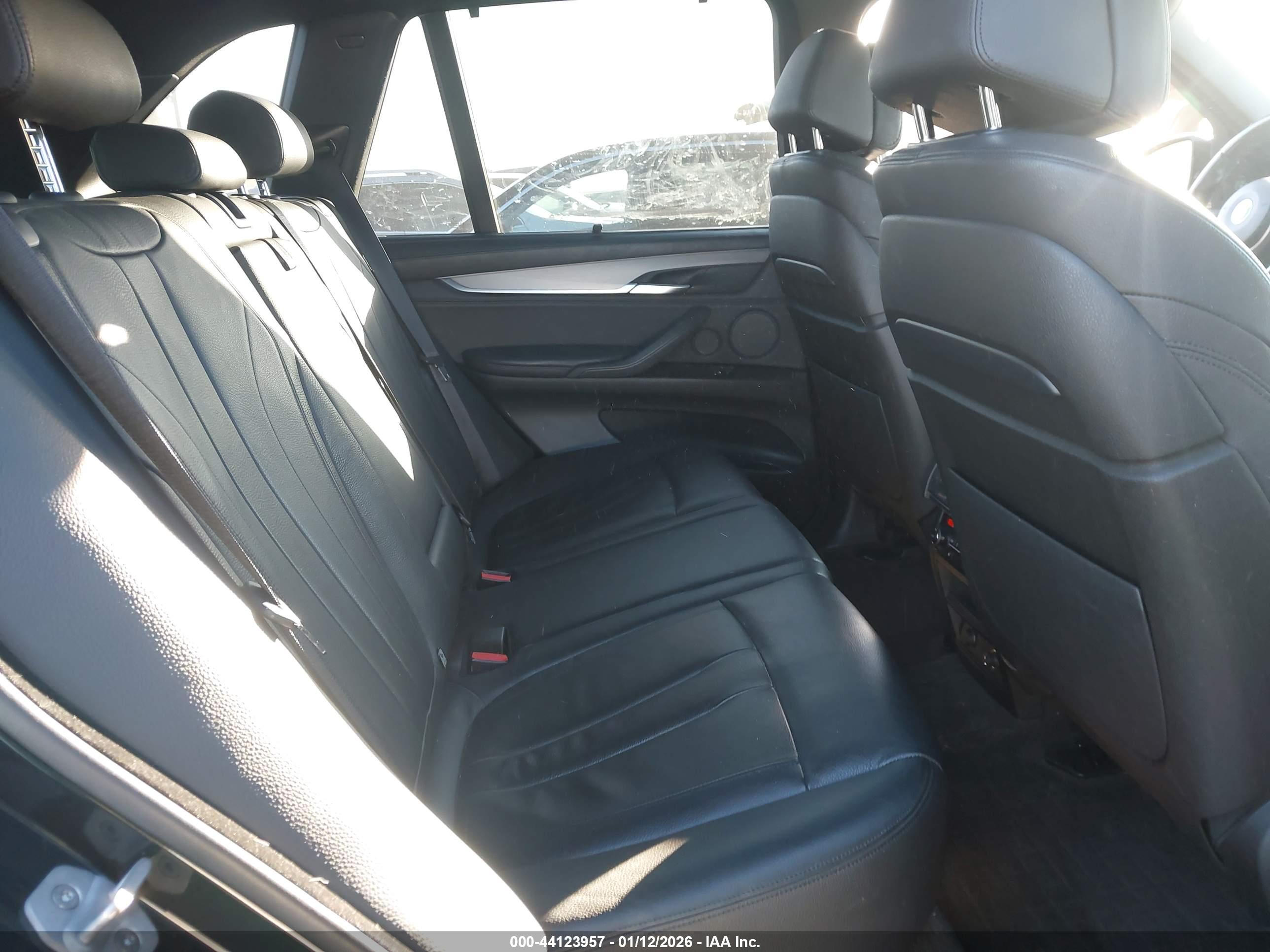 BMW X5 image 8