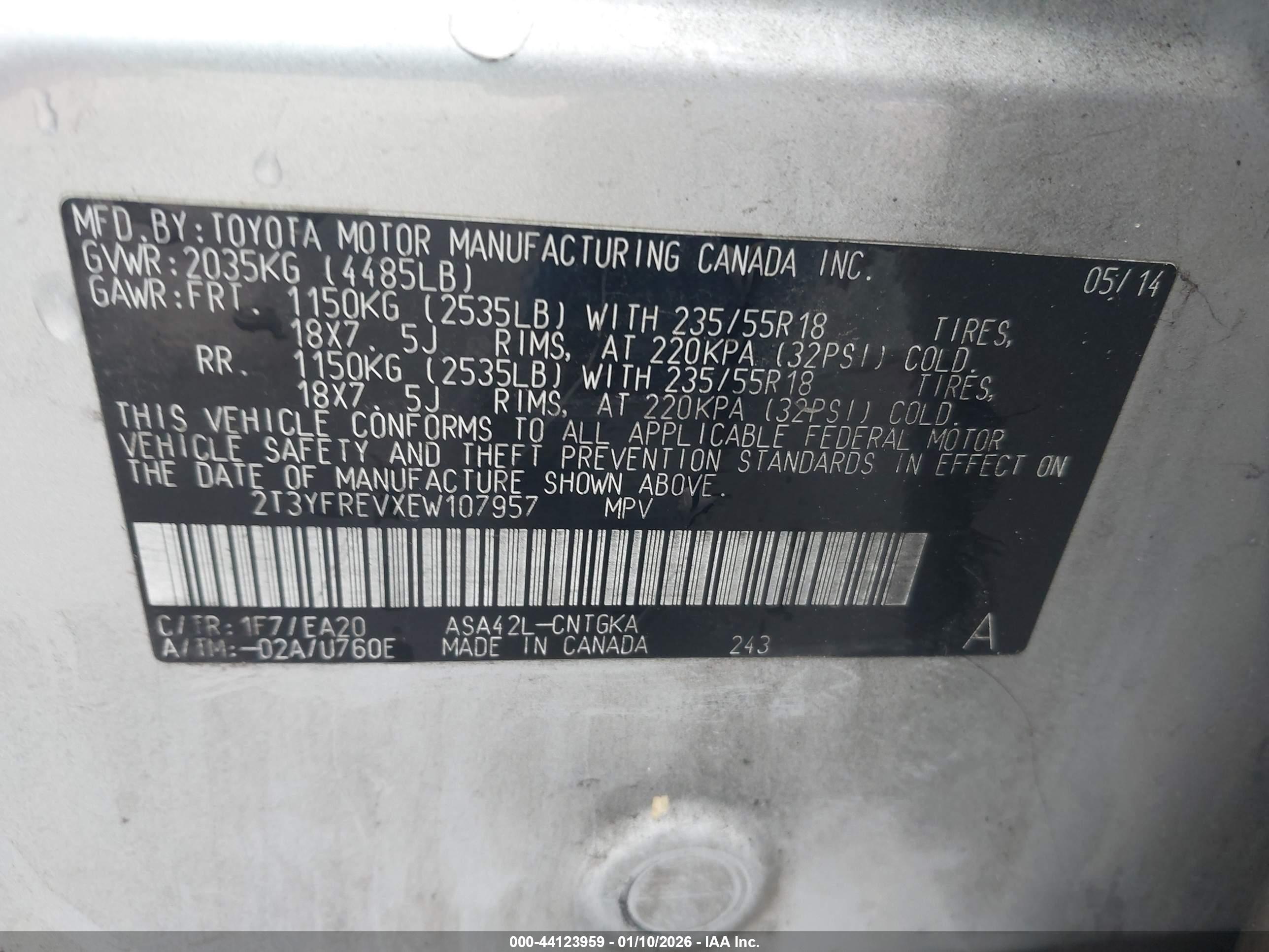 TOYOTA RAV4 image 9