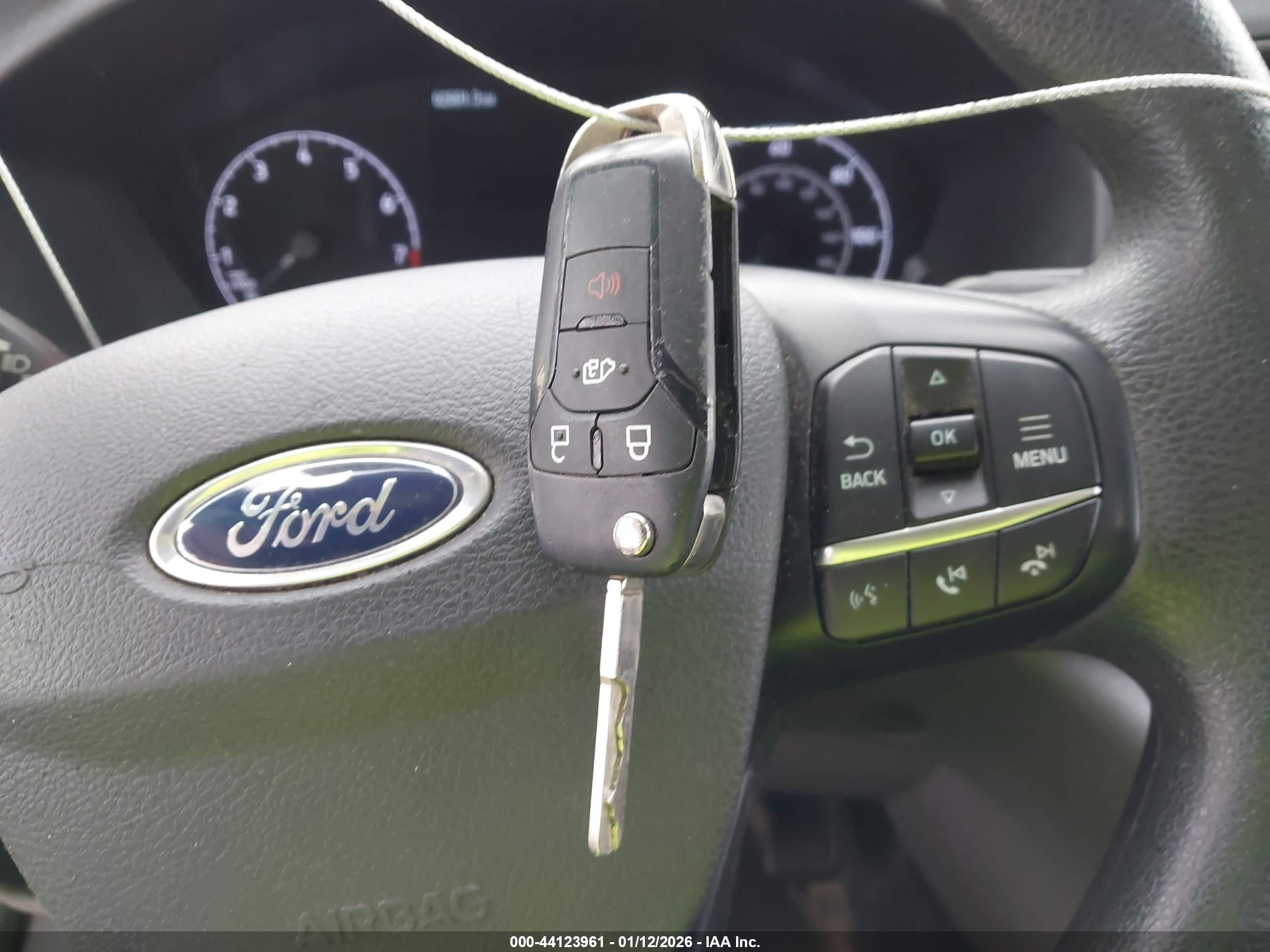 FORD TRANSIT-250 image 11