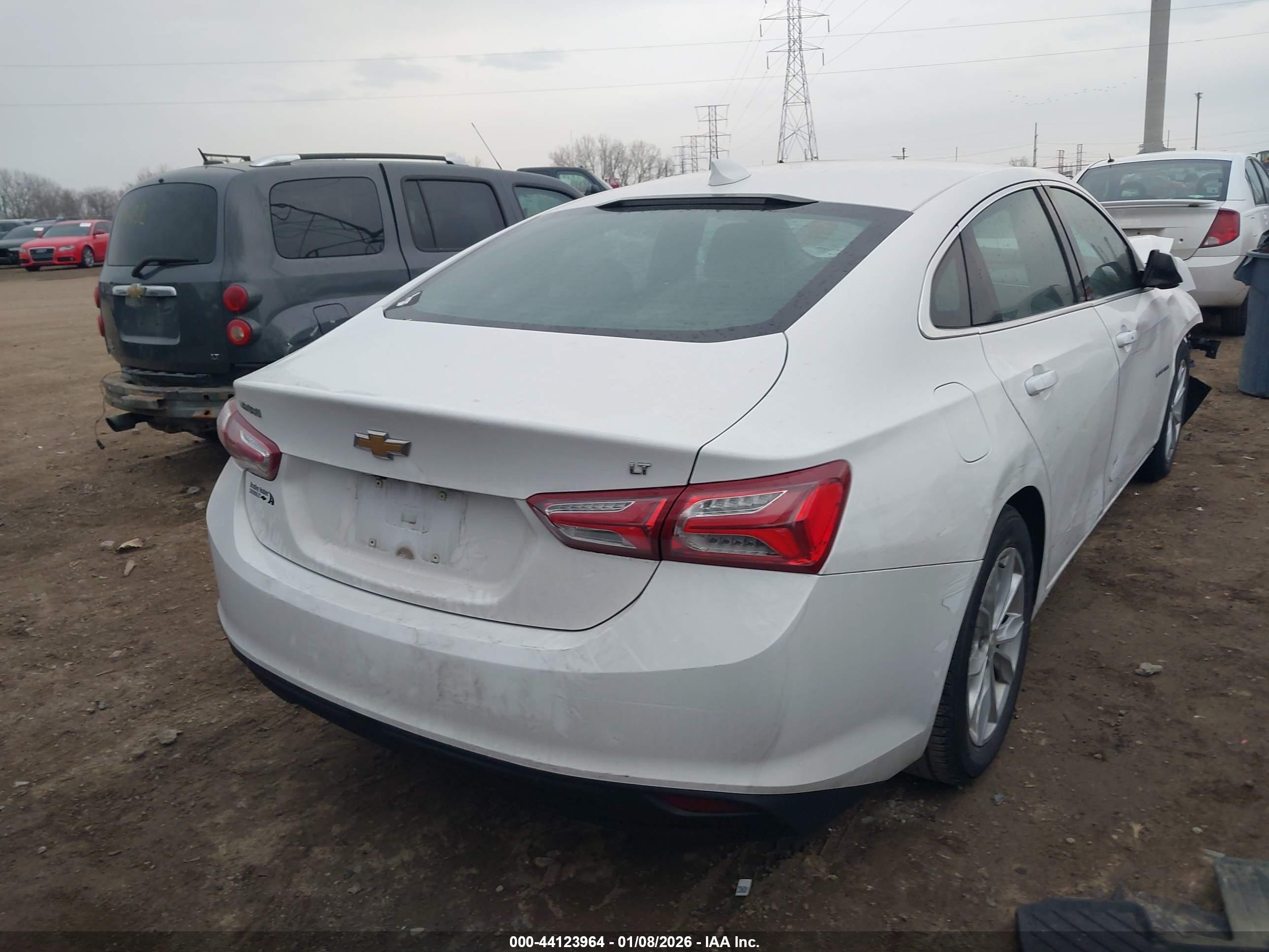 CHEVROLET MALIBU image 4