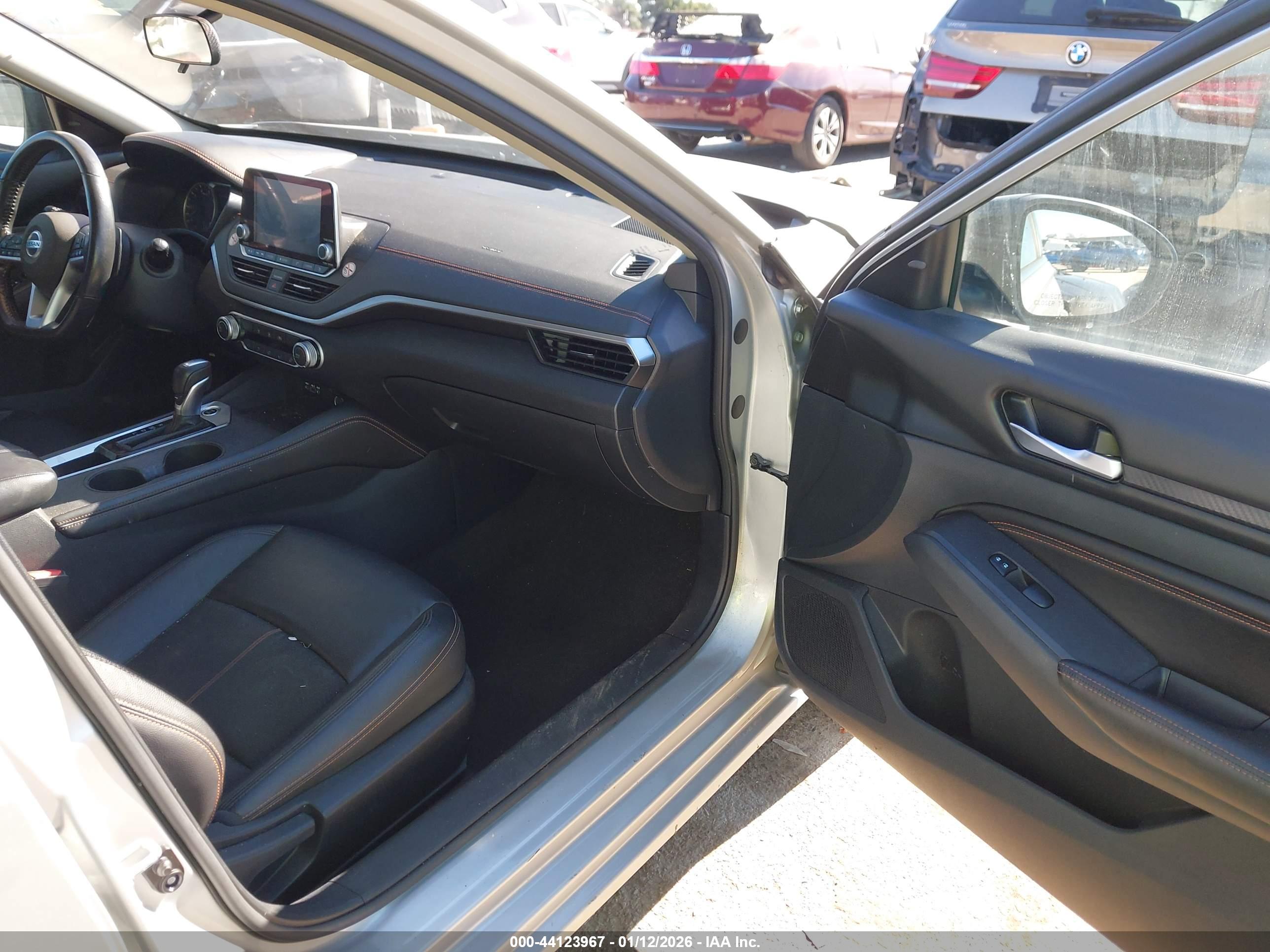 NISSAN ALTIMA image 5