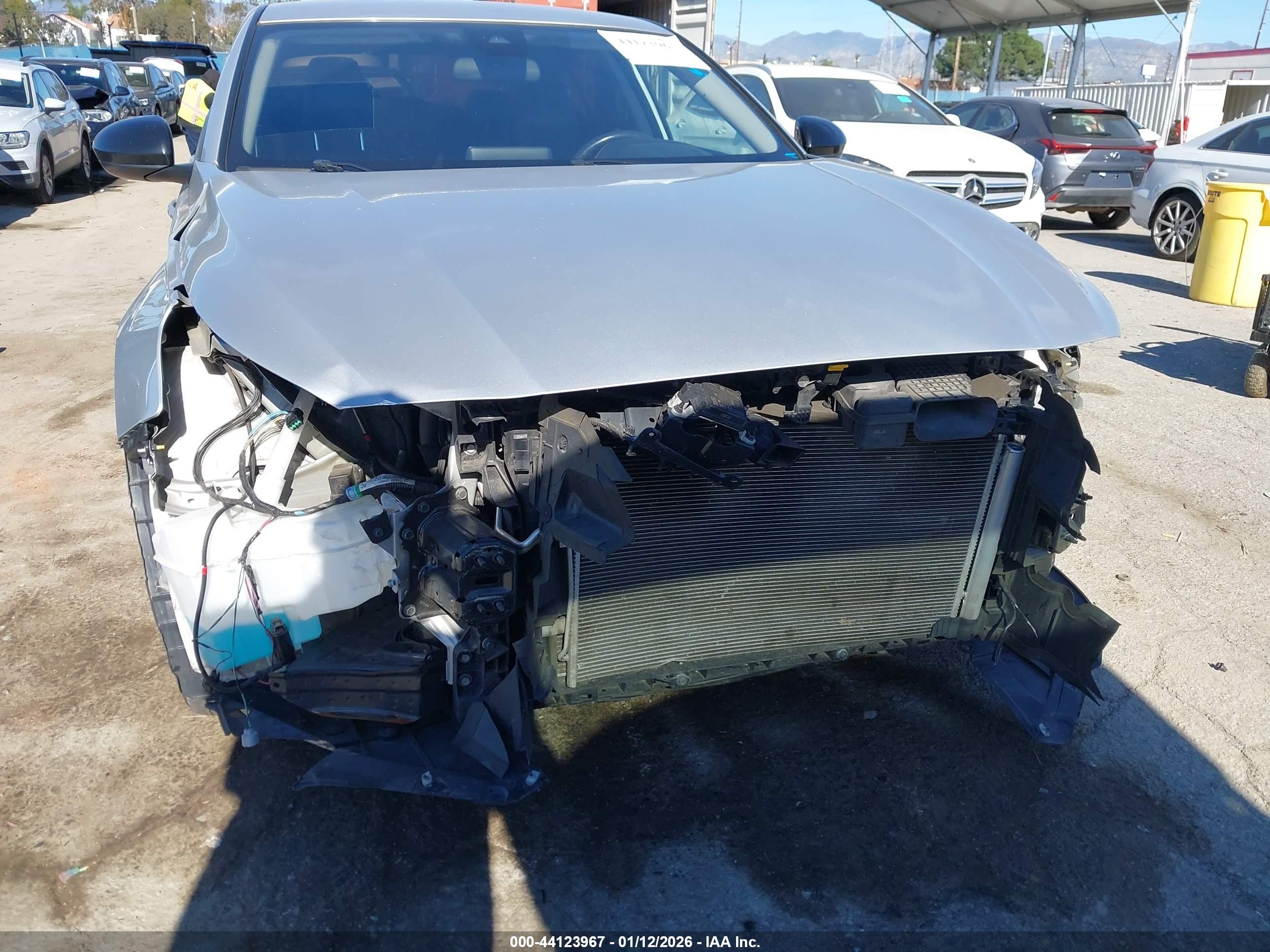 NISSAN ALTIMA image 6