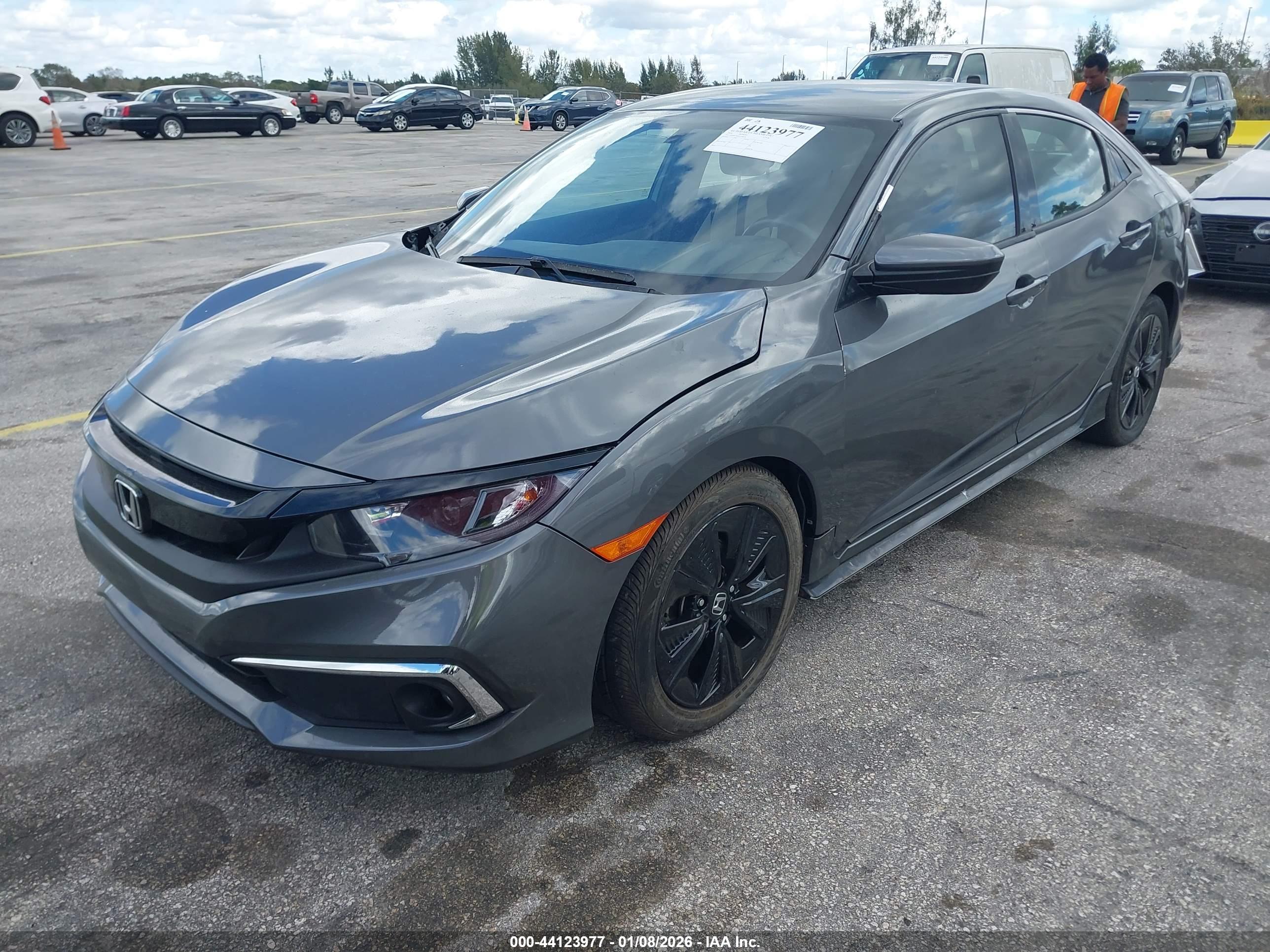HONDA CIVIC image 2
