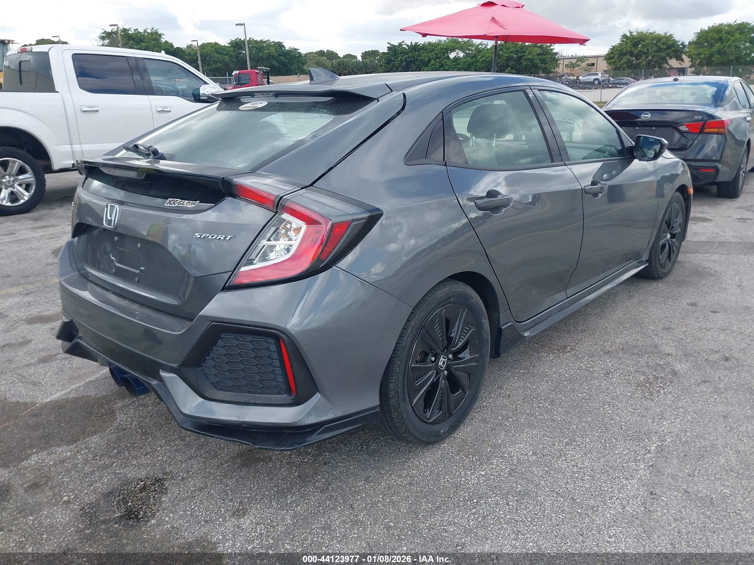 HONDA CIVIC image 4