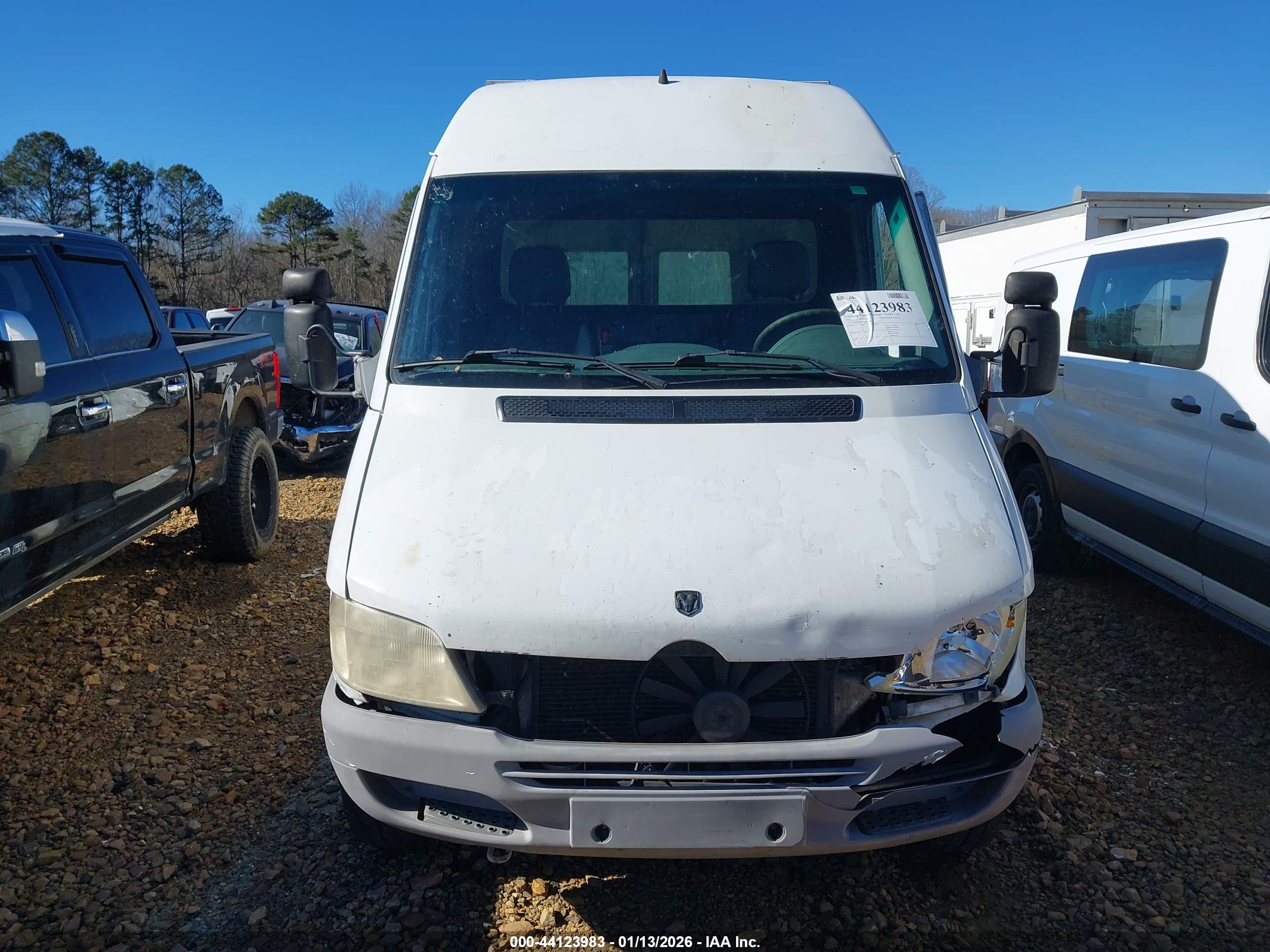 DODGE SPRINTER image 6