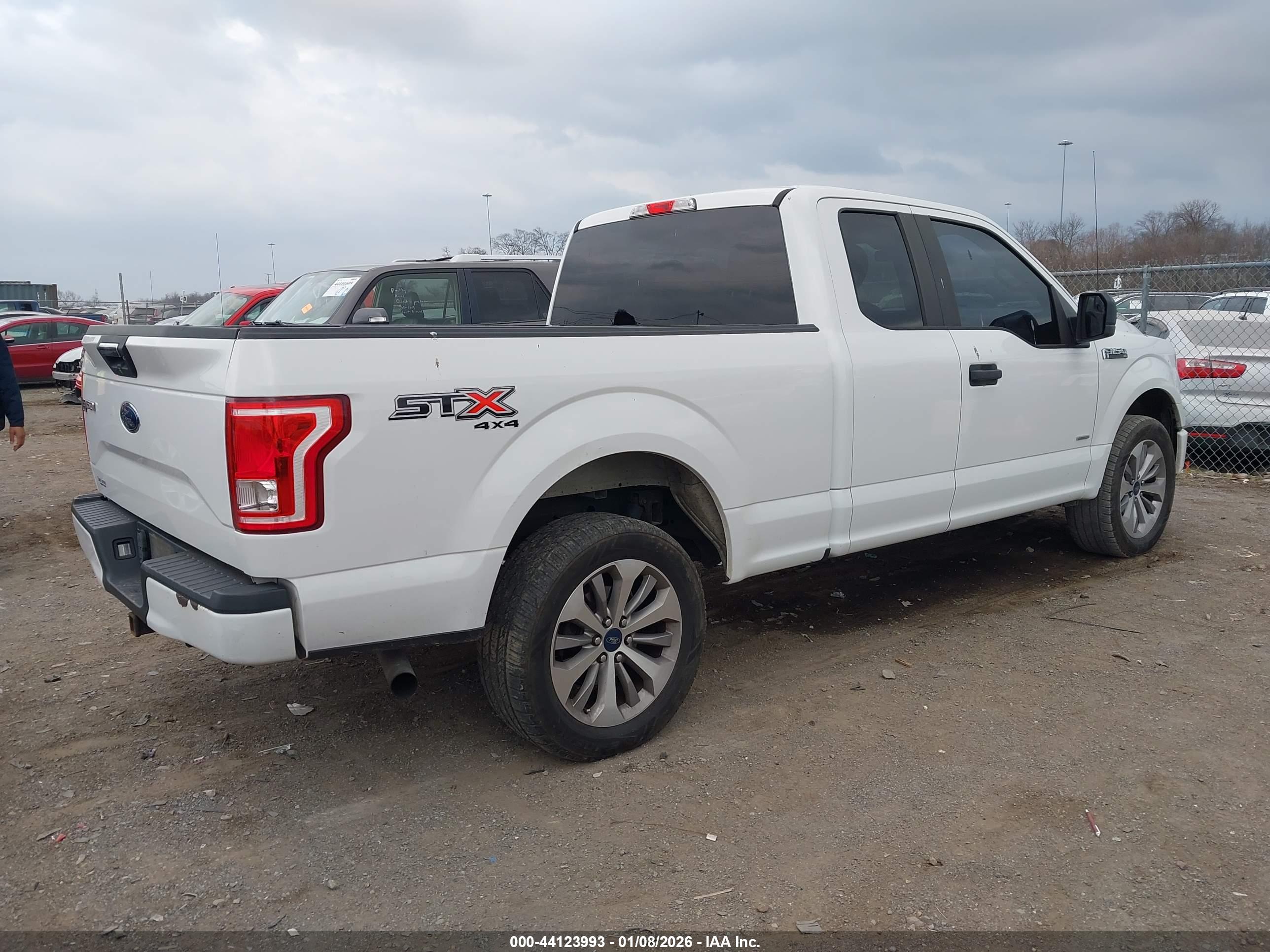 FORD F-150 image 4