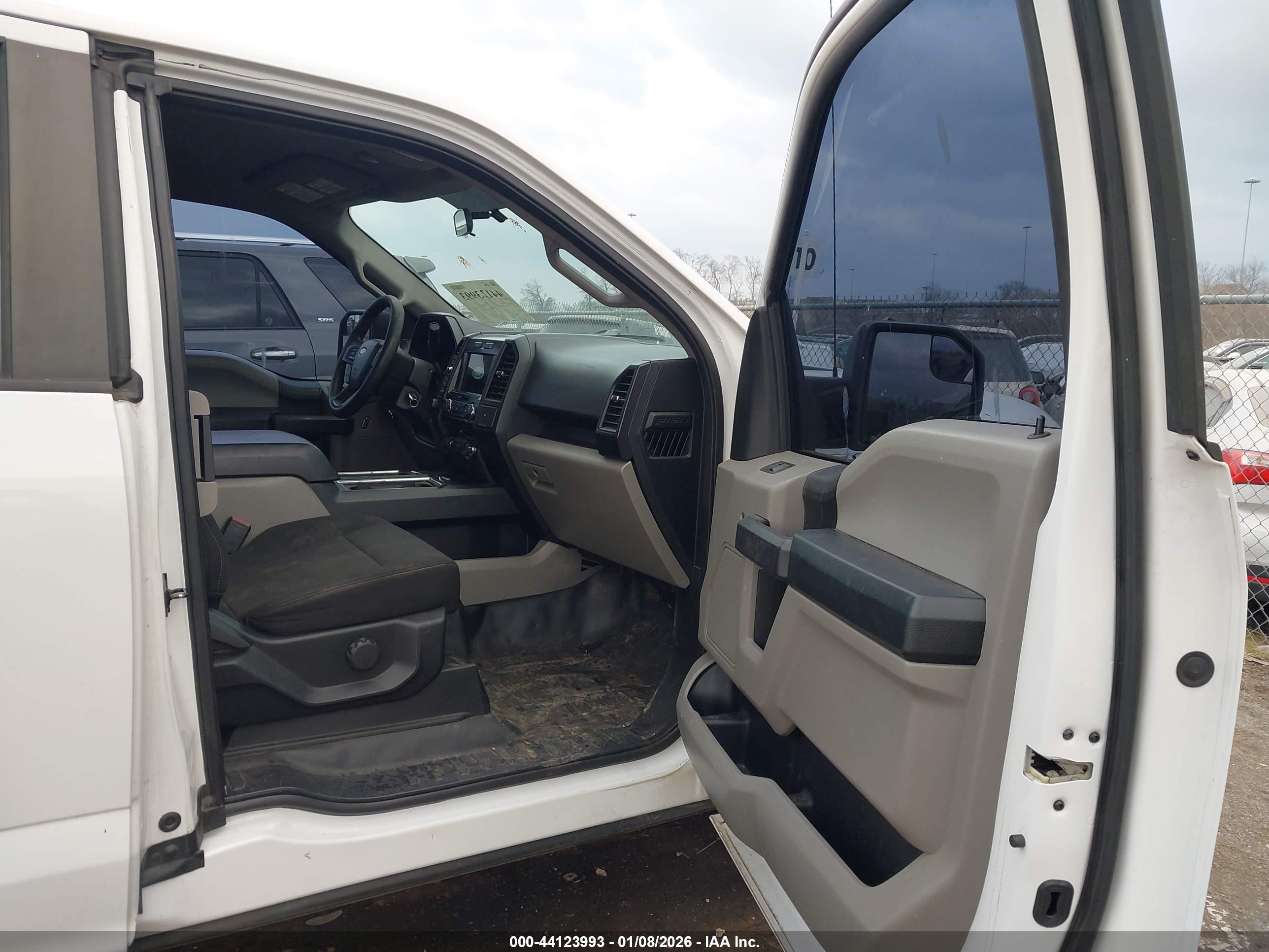 FORD F-150 image 5