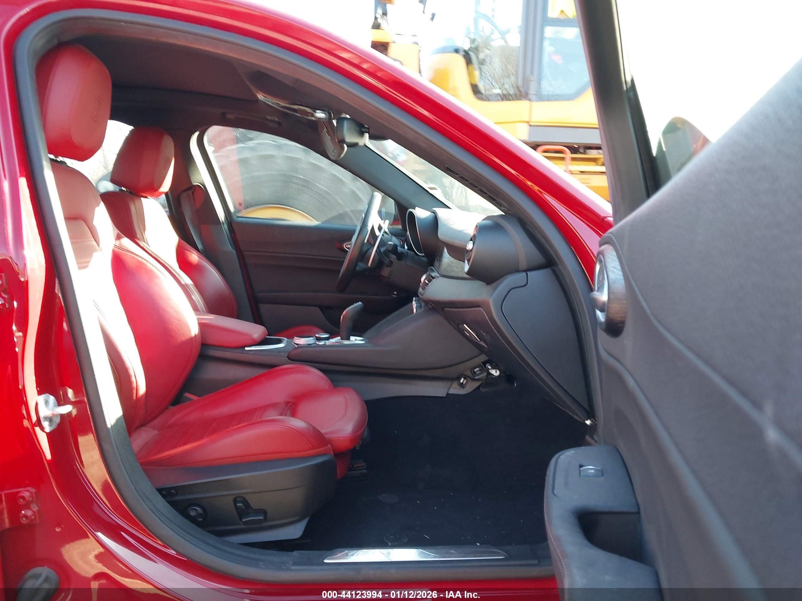 ALFA ROMEO image 5
