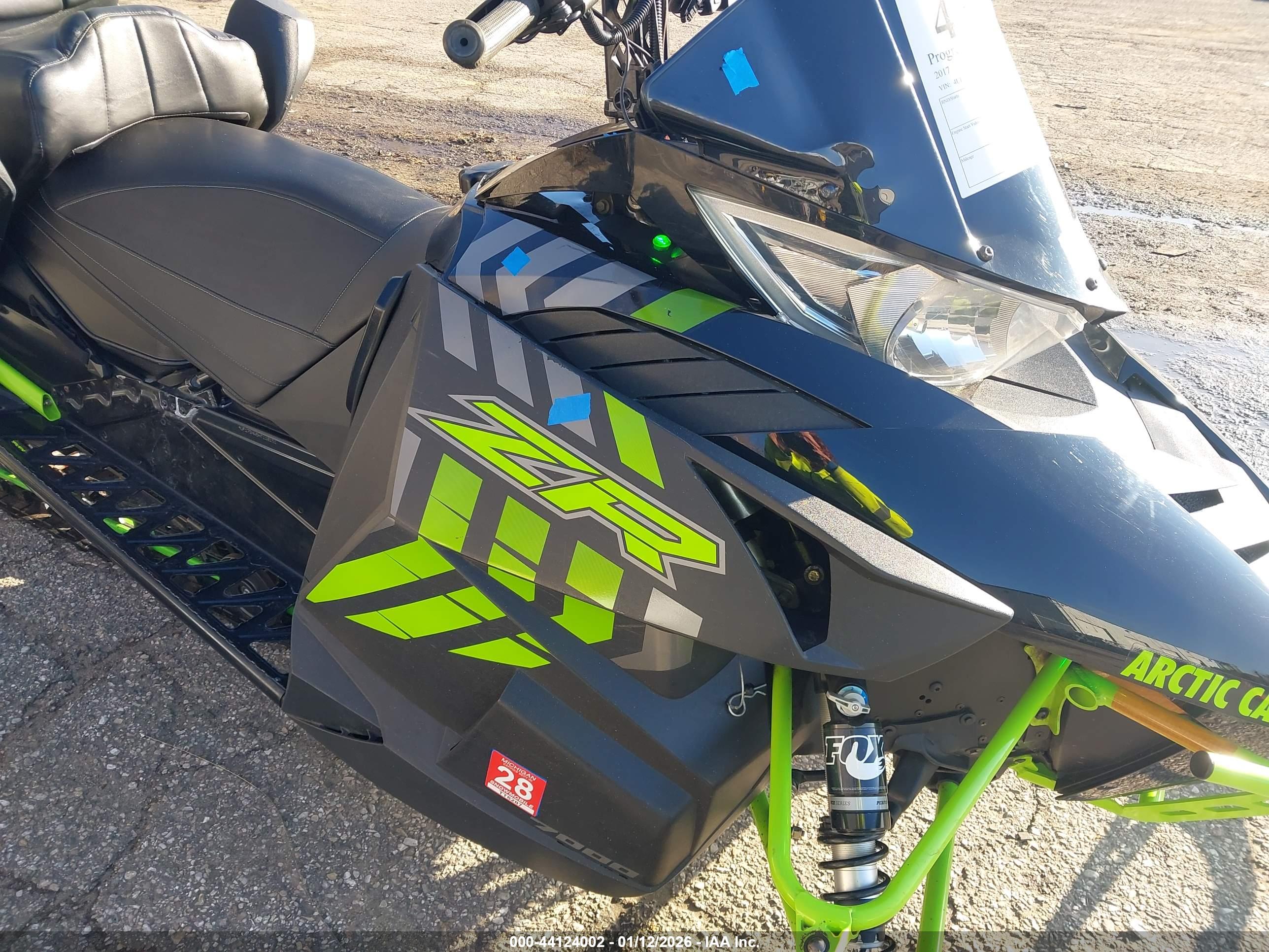 ARCTIC CAT image 6