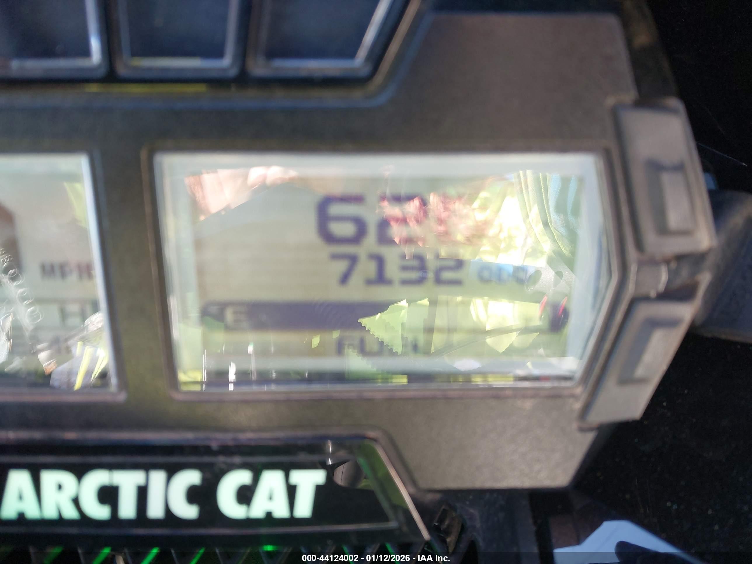 ARCTIC CAT image 7