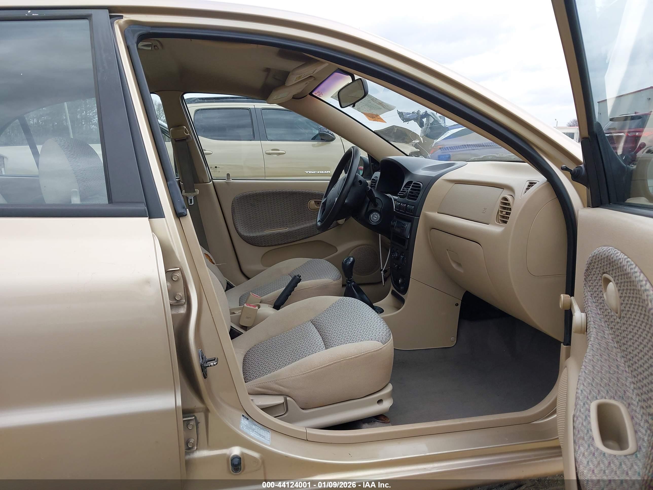 KIA RIO image 5
