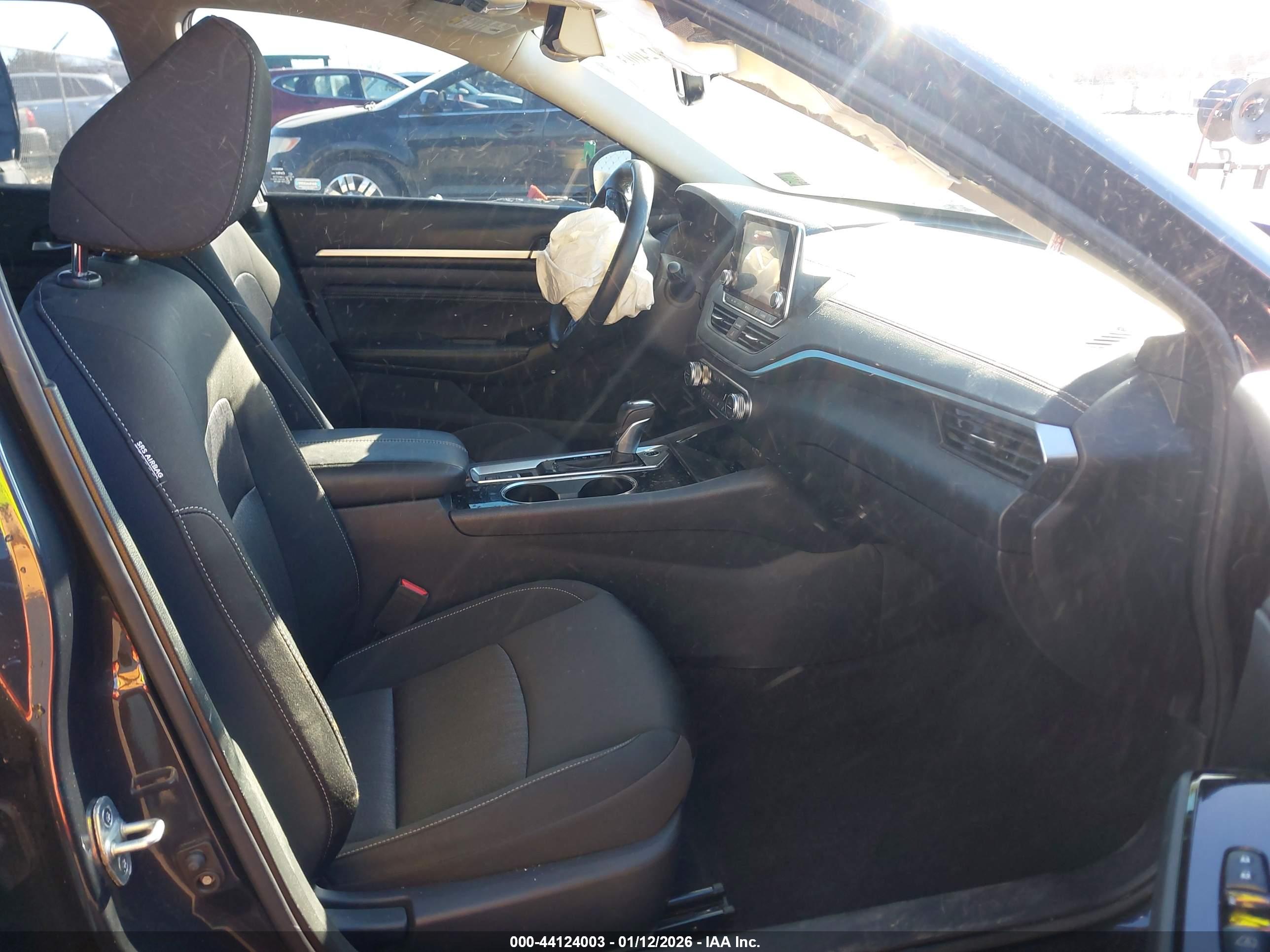 NISSAN ALTIMA image 5