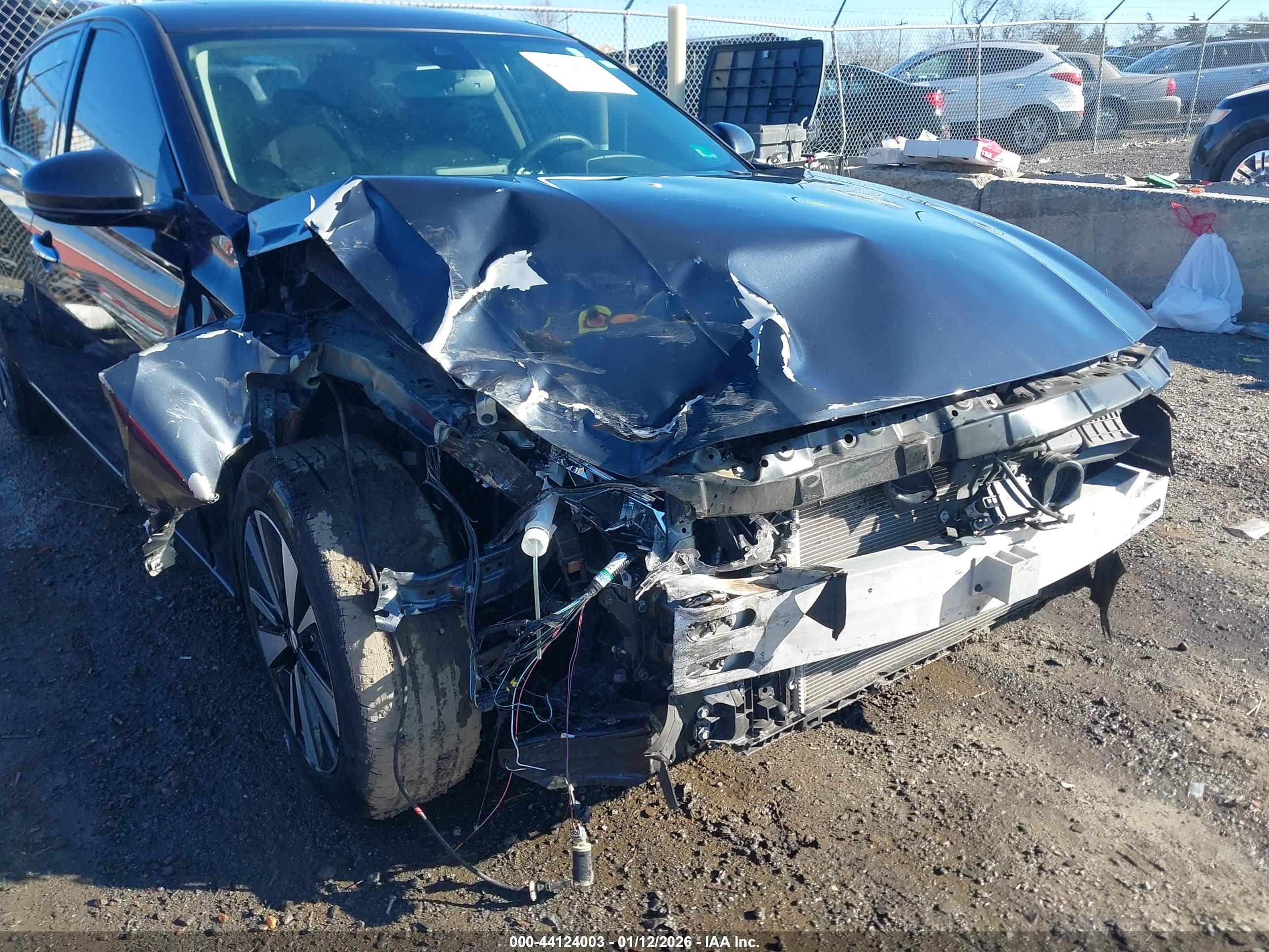 NISSAN ALTIMA image 6