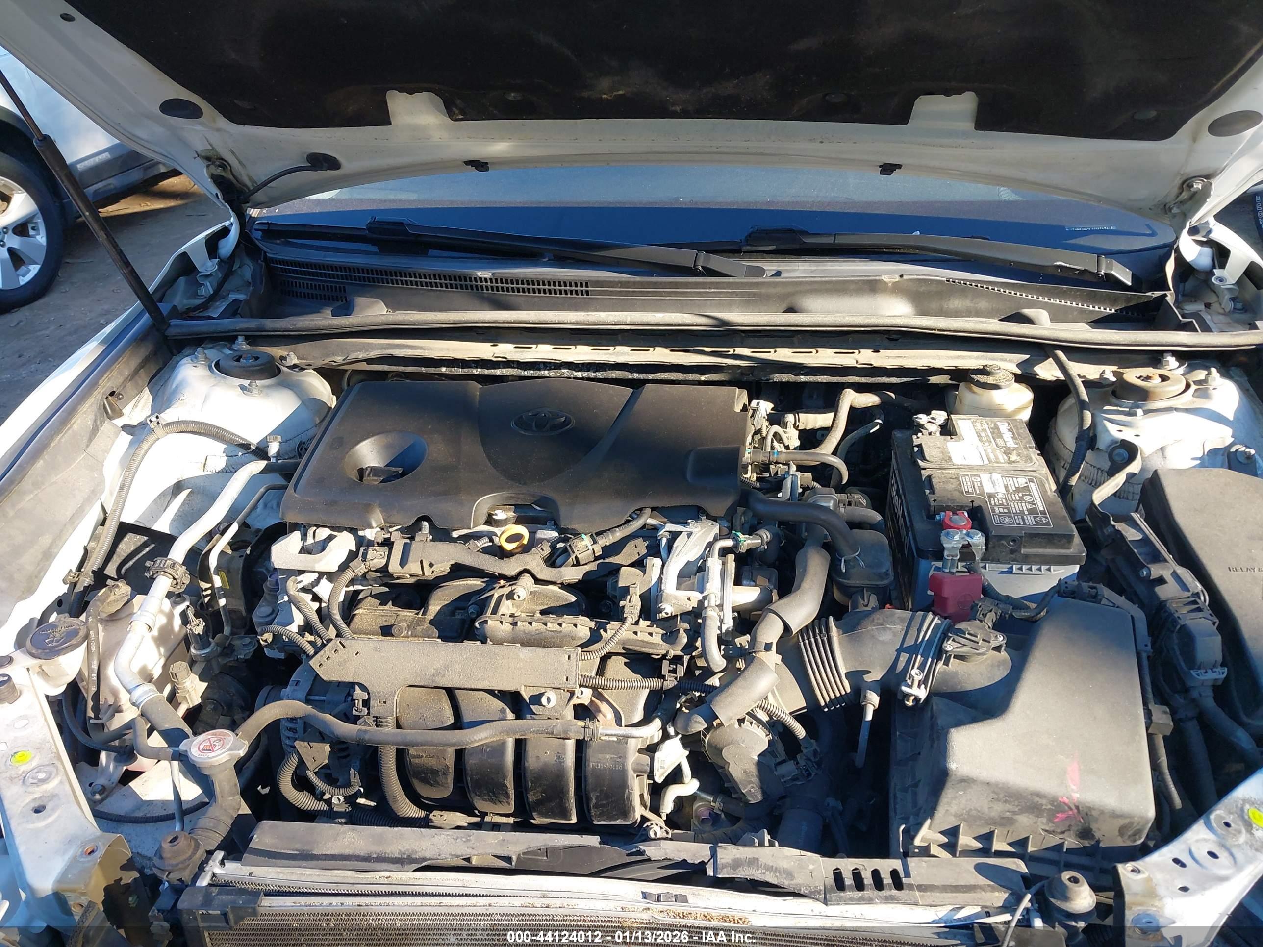 TOYOTA CAMRY image 10