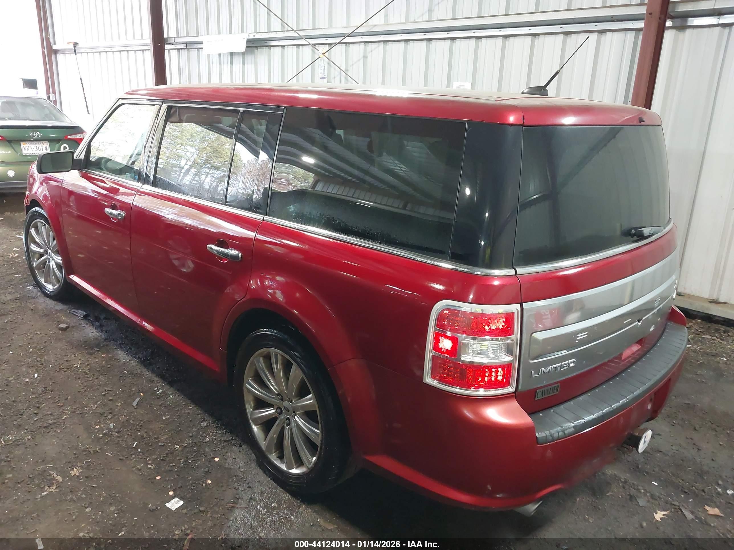 FORD FLEX image 3