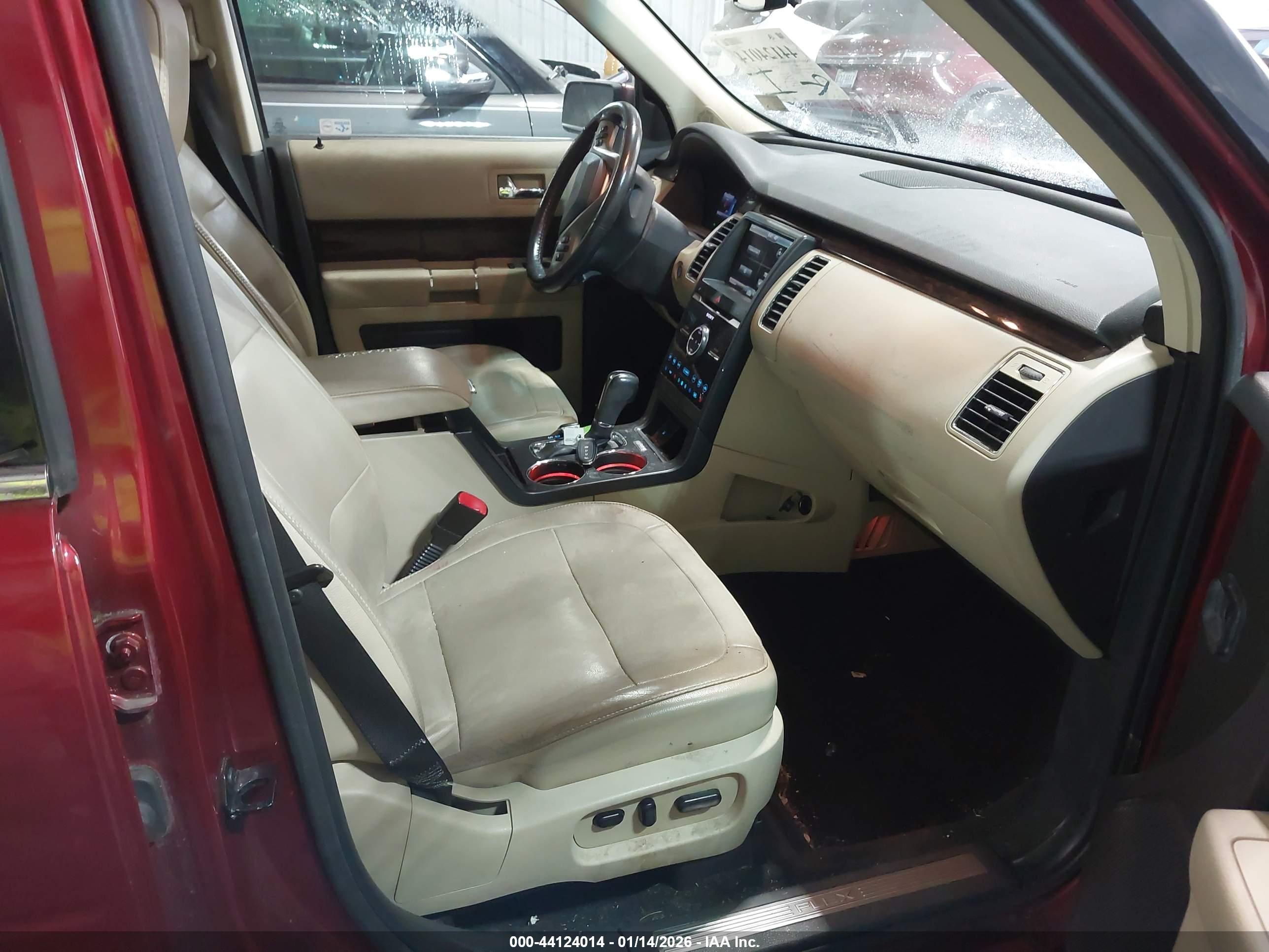 FORD FLEX image 5