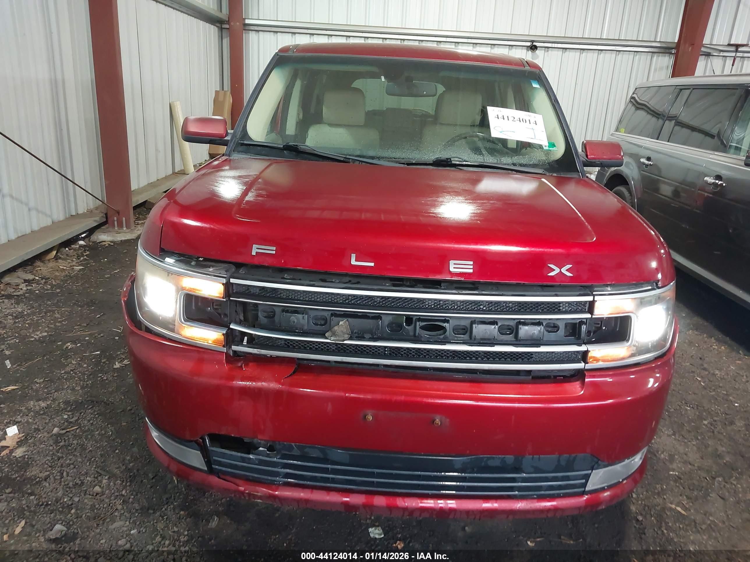 FORD FLEX image 6
