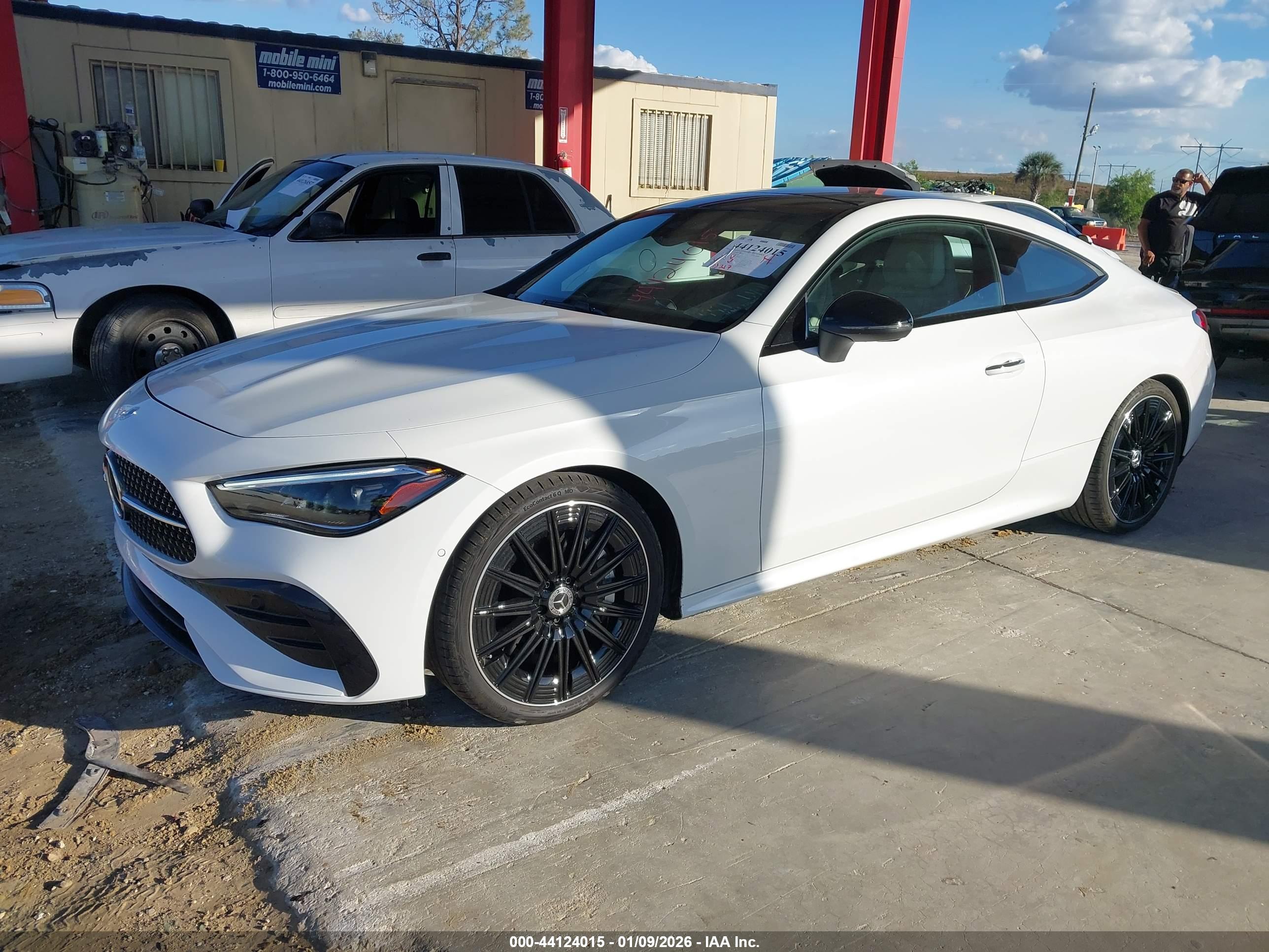MERCEDES-BENZ CLE image 2