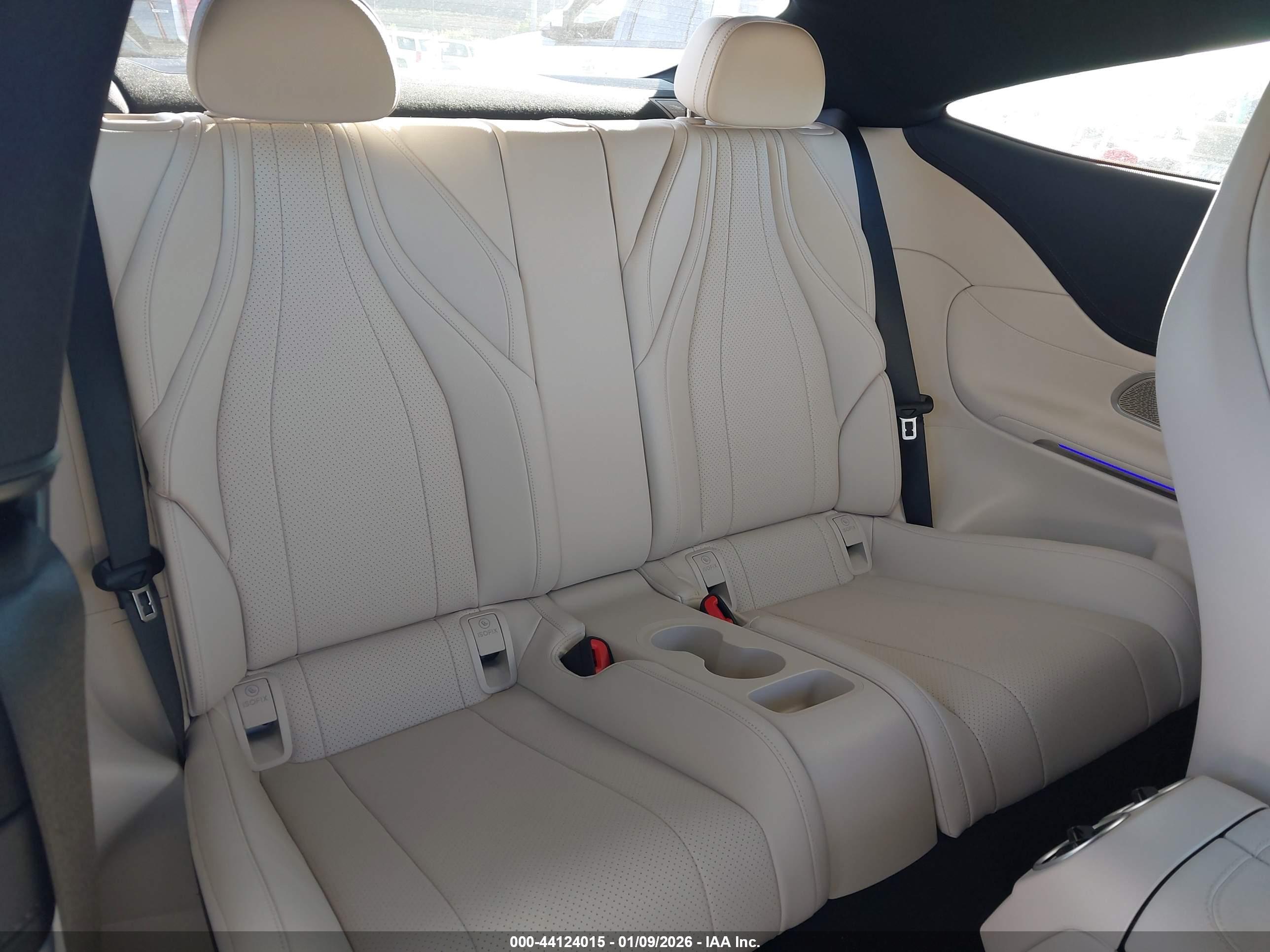 MERCEDES-BENZ CLE image 8