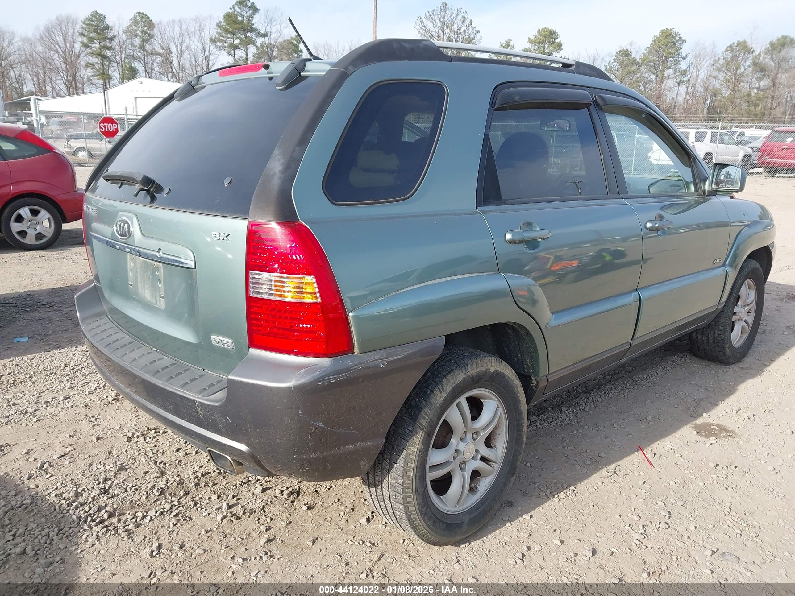 KIA SPORTAGE image 4