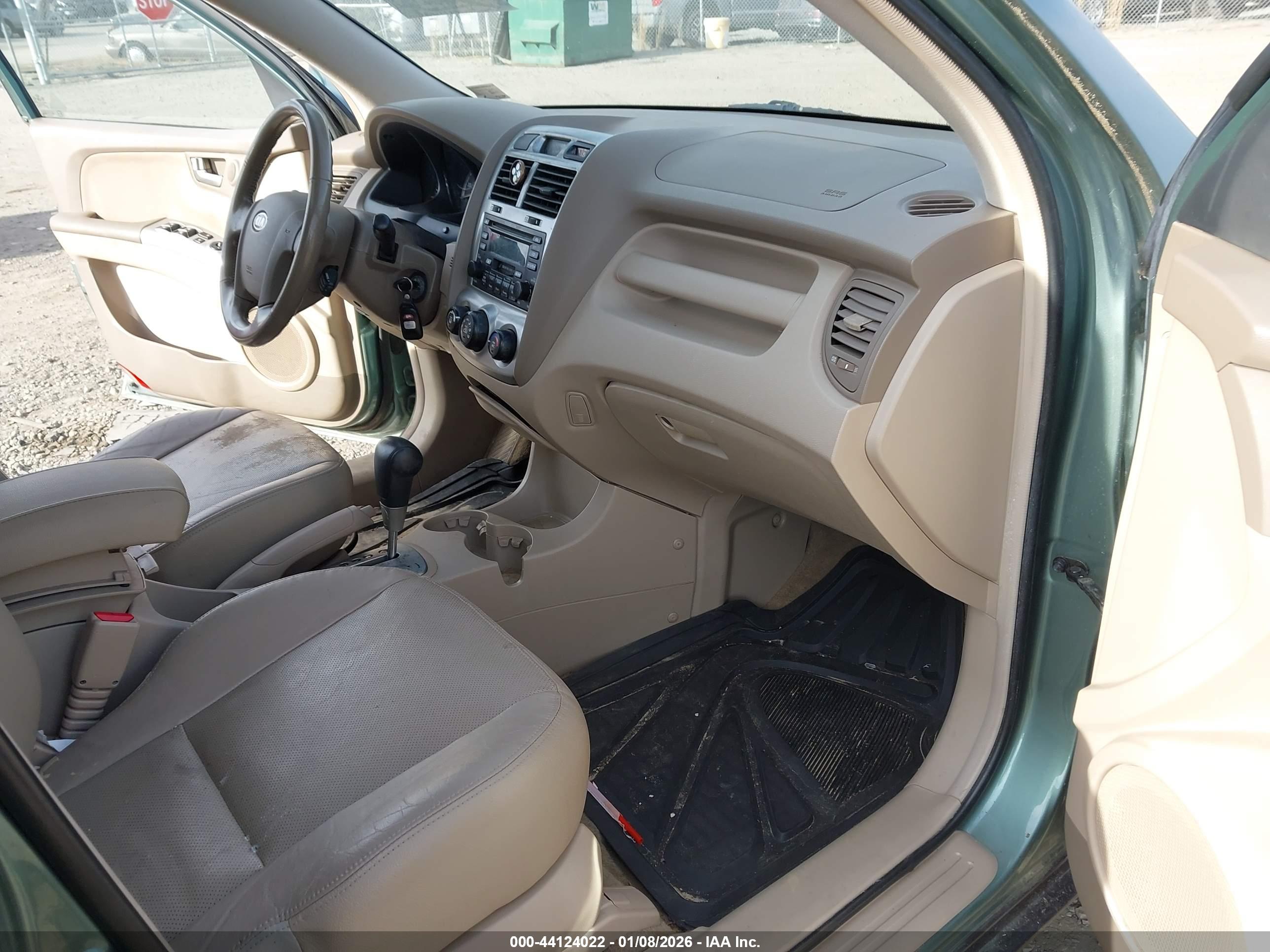 KIA SPORTAGE image 5