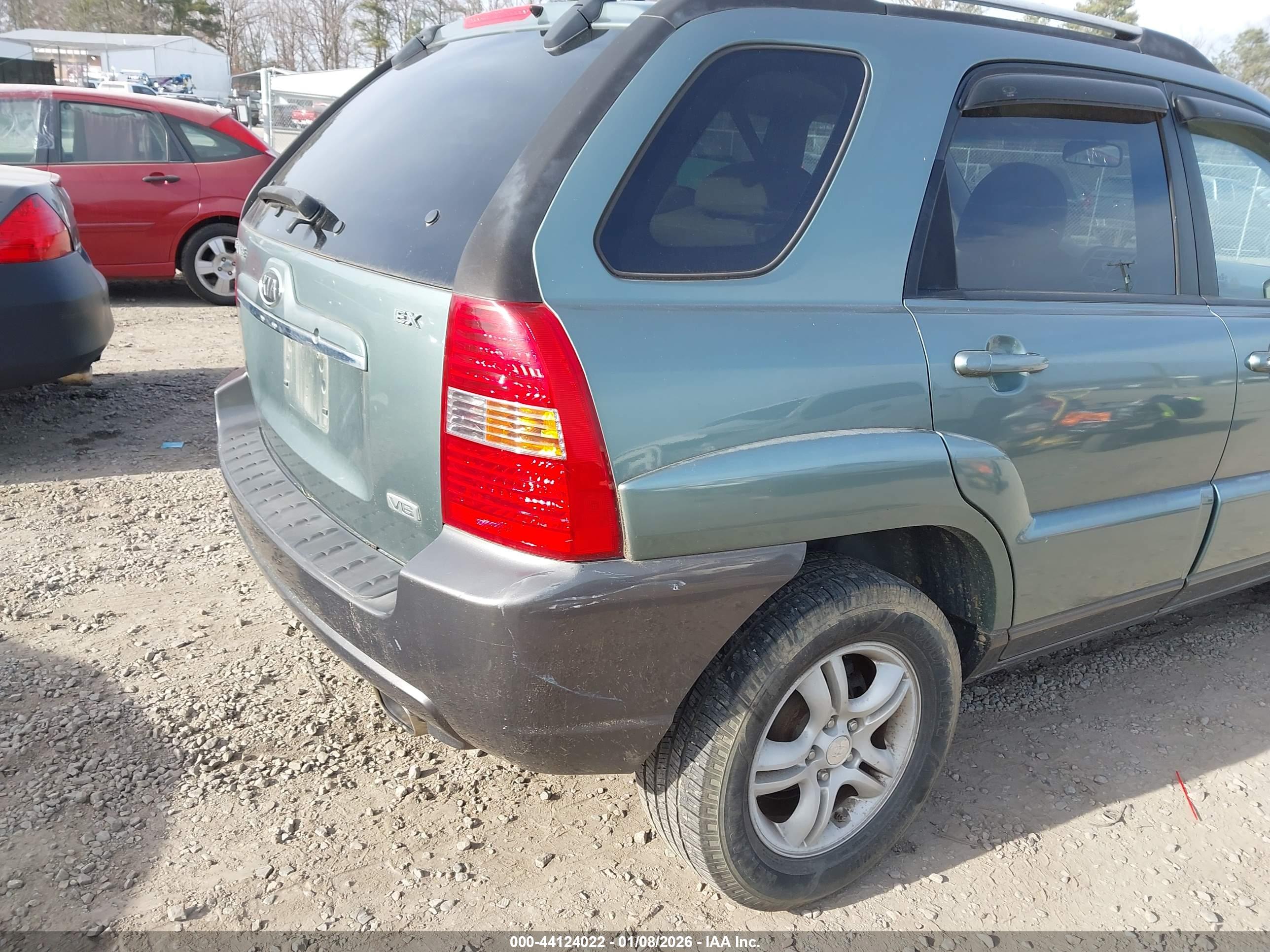 KIA SPORTAGE image 6