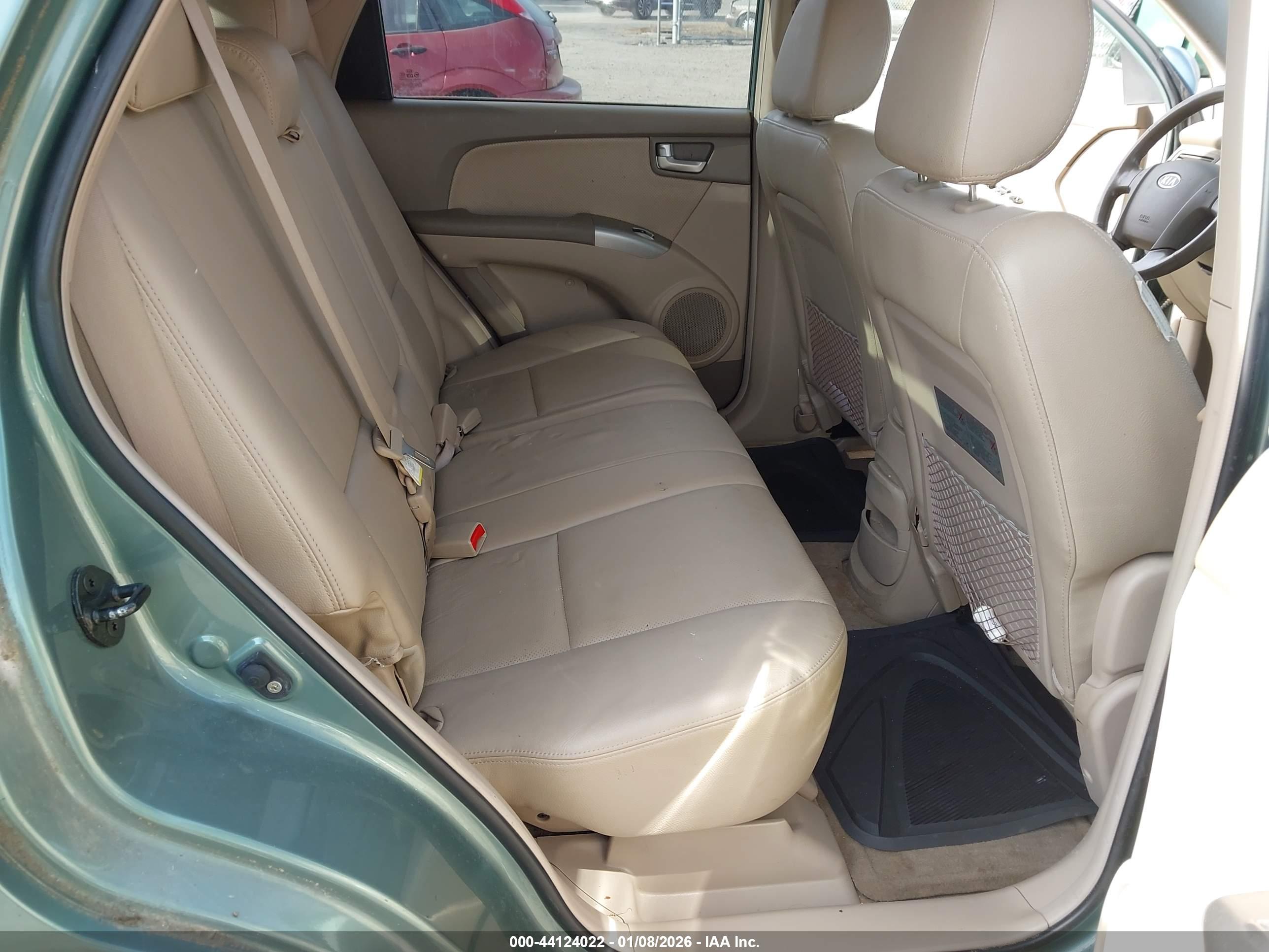 KIA SPORTAGE image 8