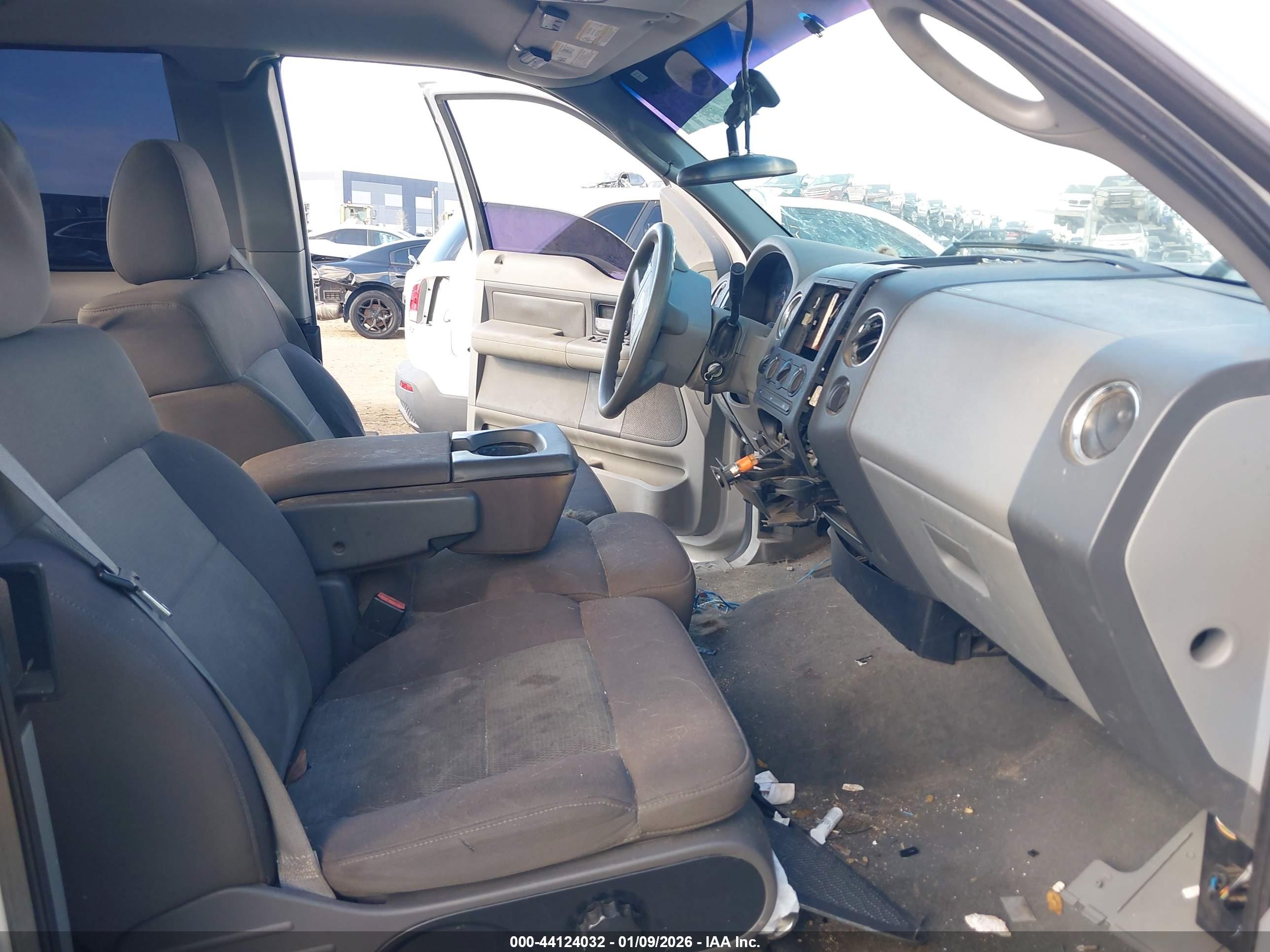FORD F-150 image 5