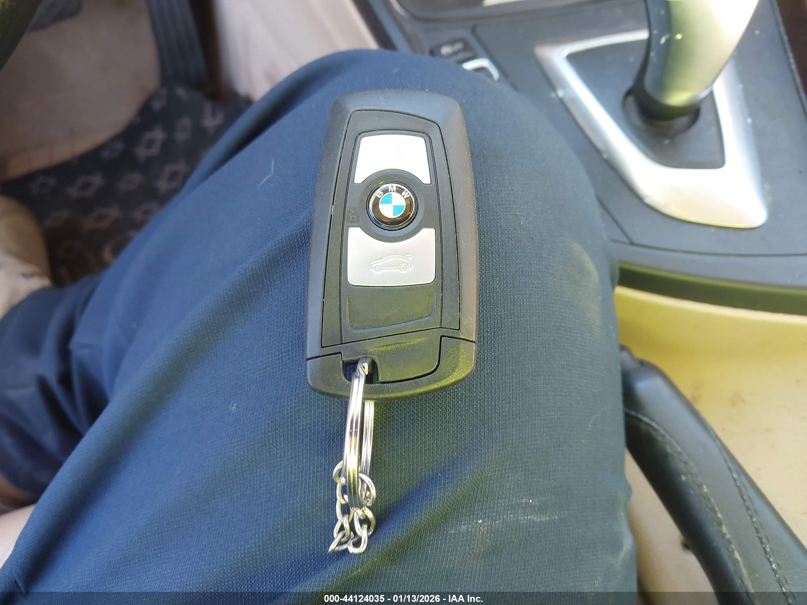 BMW 328I image 11