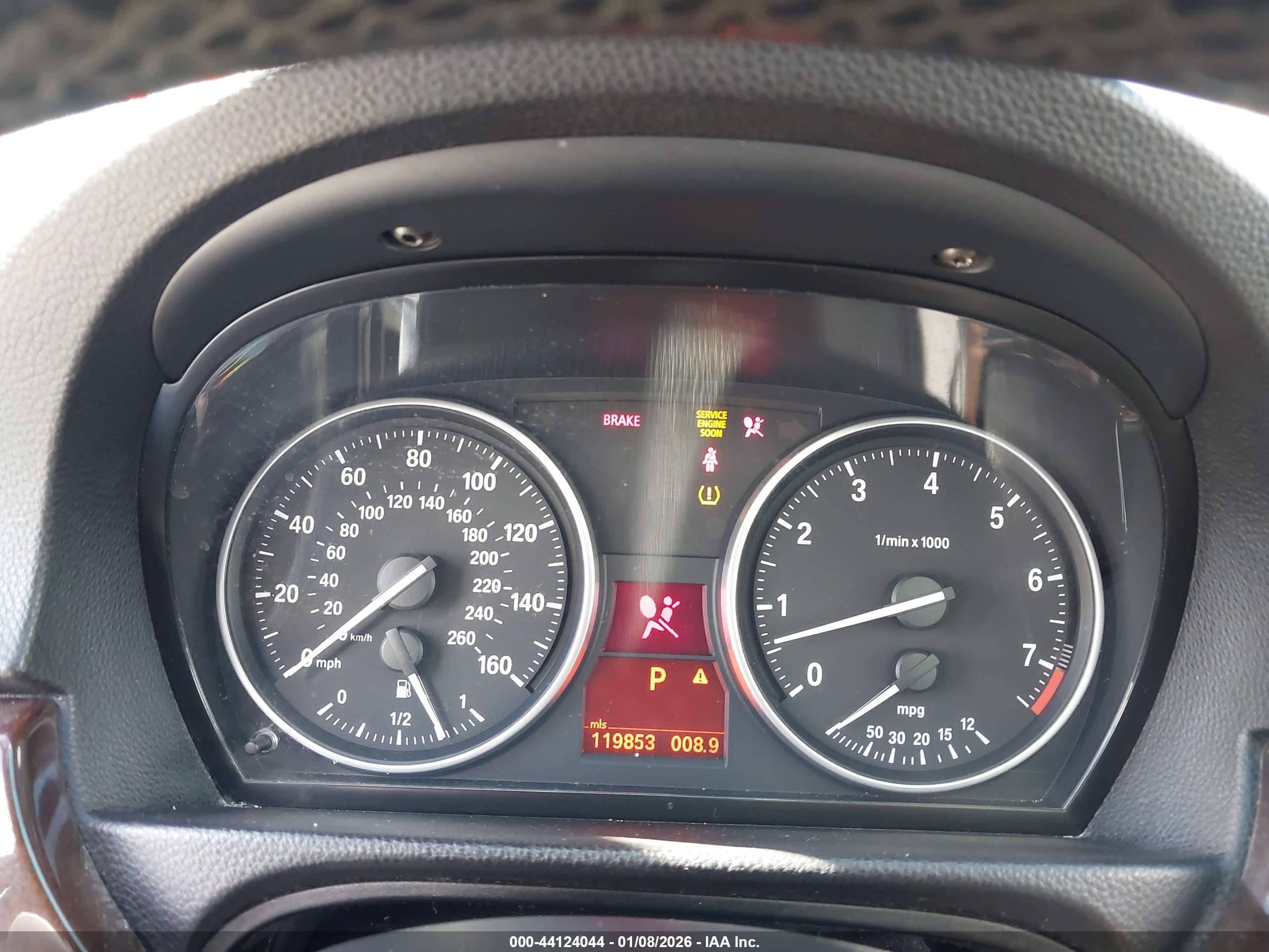 BMW 328I image 7