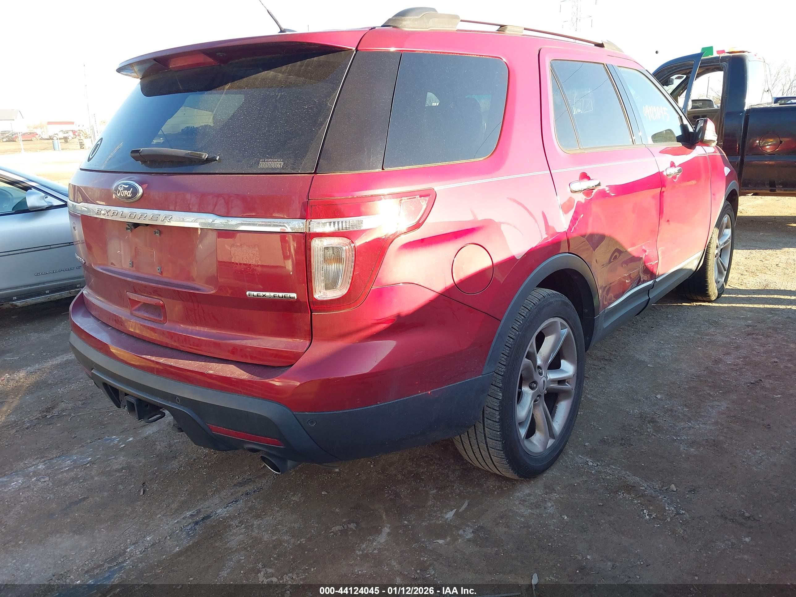 FORD EXPLORER image 4