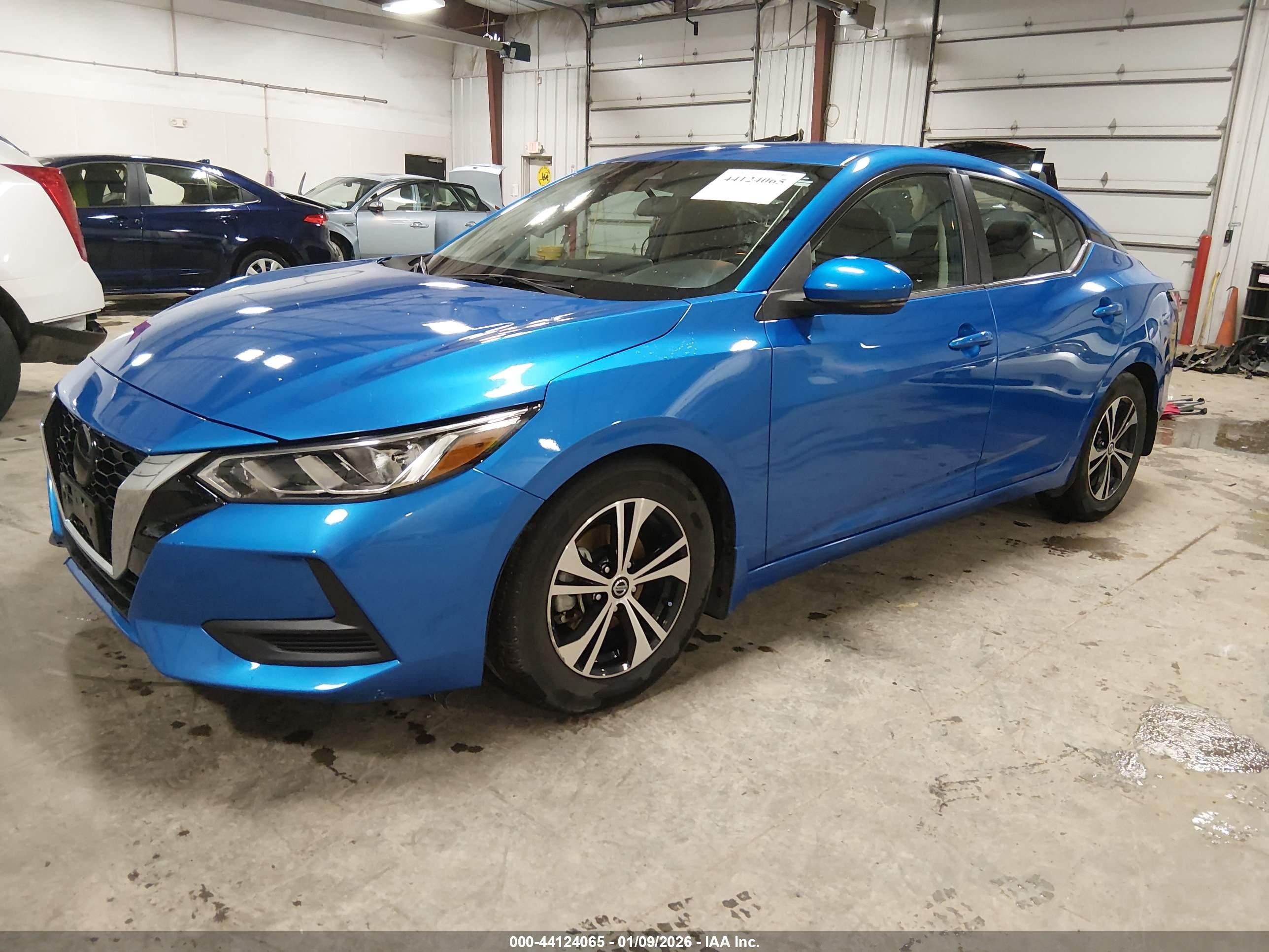 NISSAN SENTRA image 2