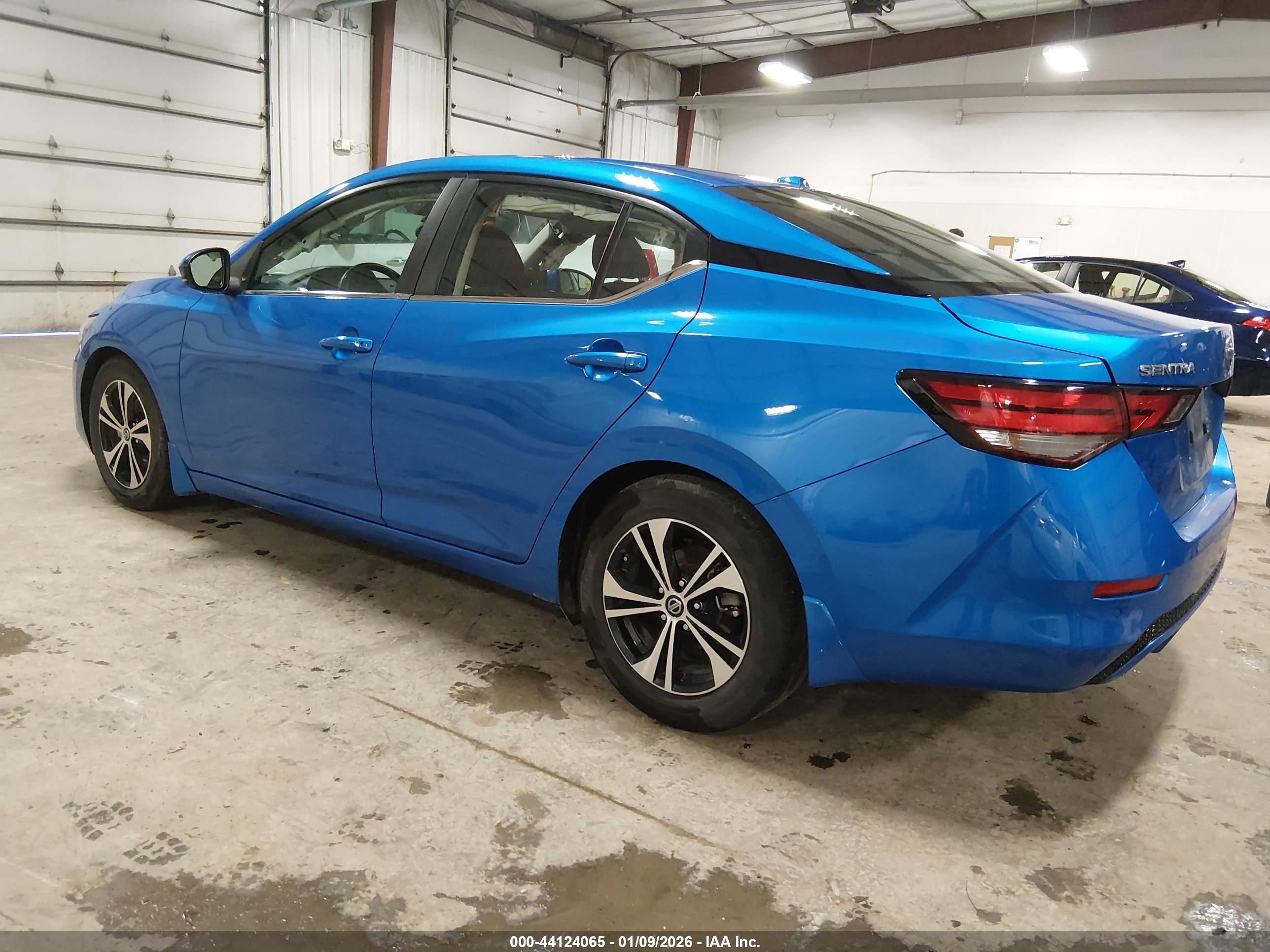 NISSAN SENTRA image 3