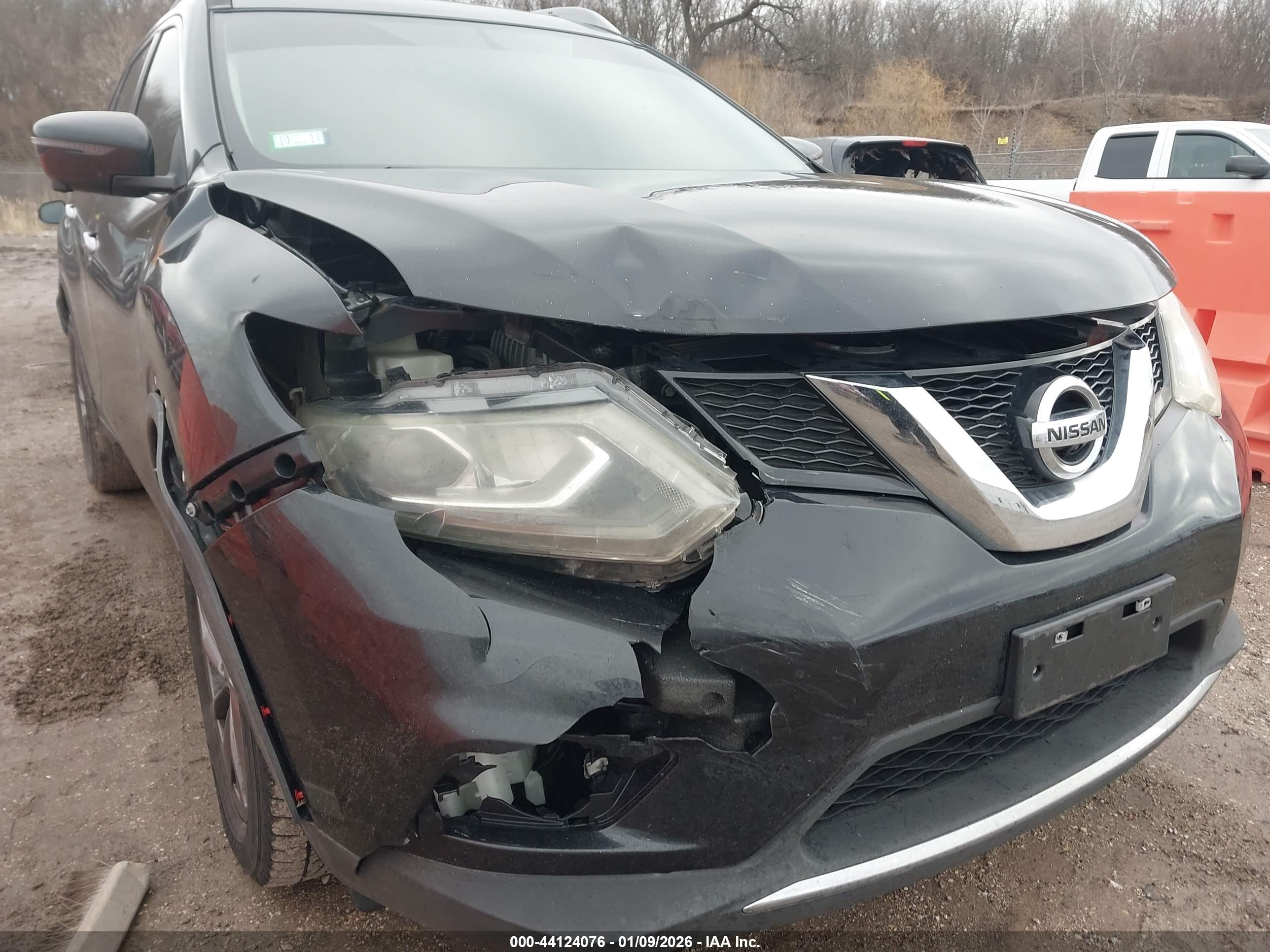 NISSAN ROGUE image 6